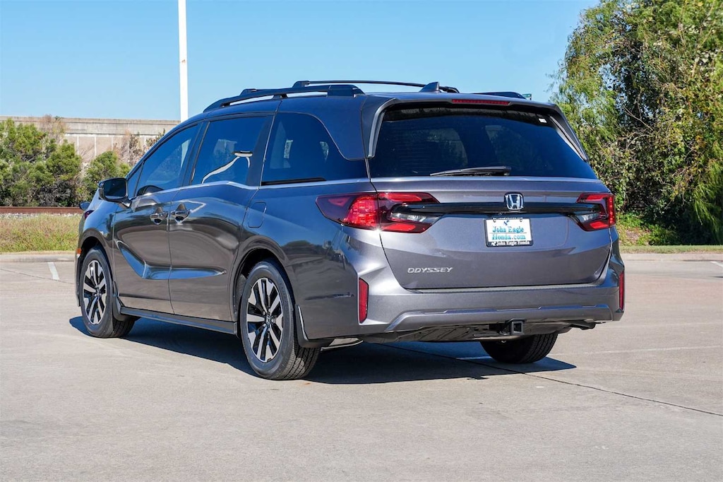 New 2026 Honda Odyssey EX-L Van Passenger