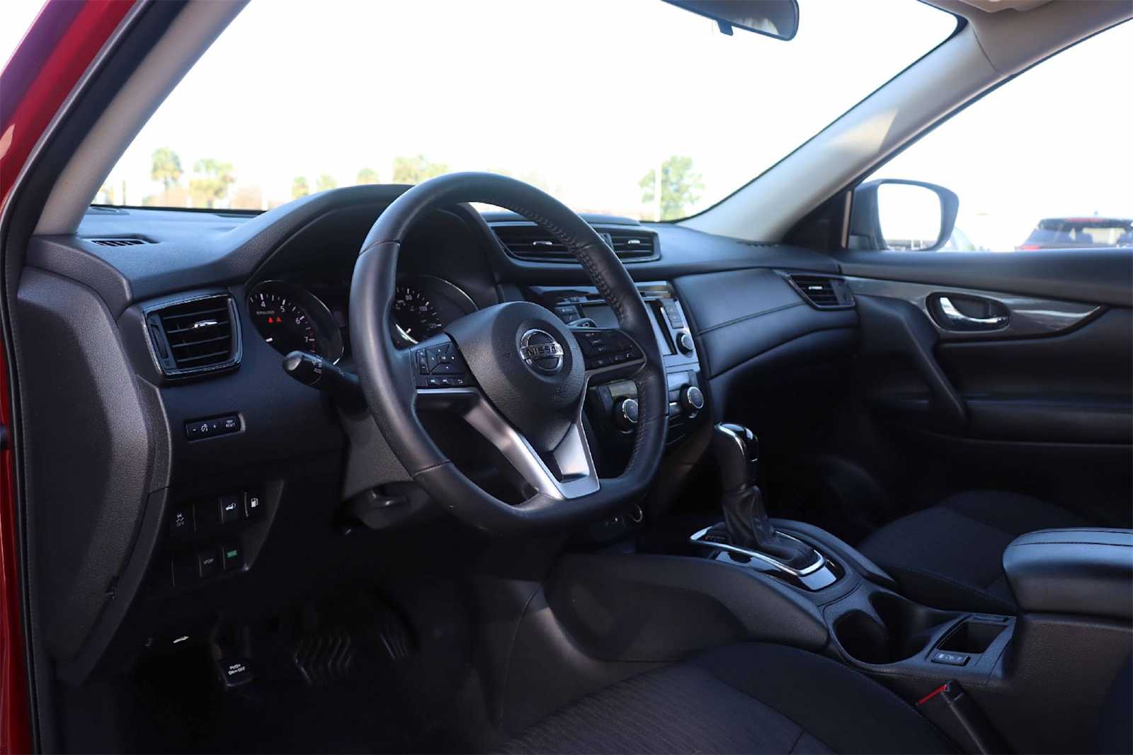 Thumbnail: 2018 Nissan Rogue - 2
