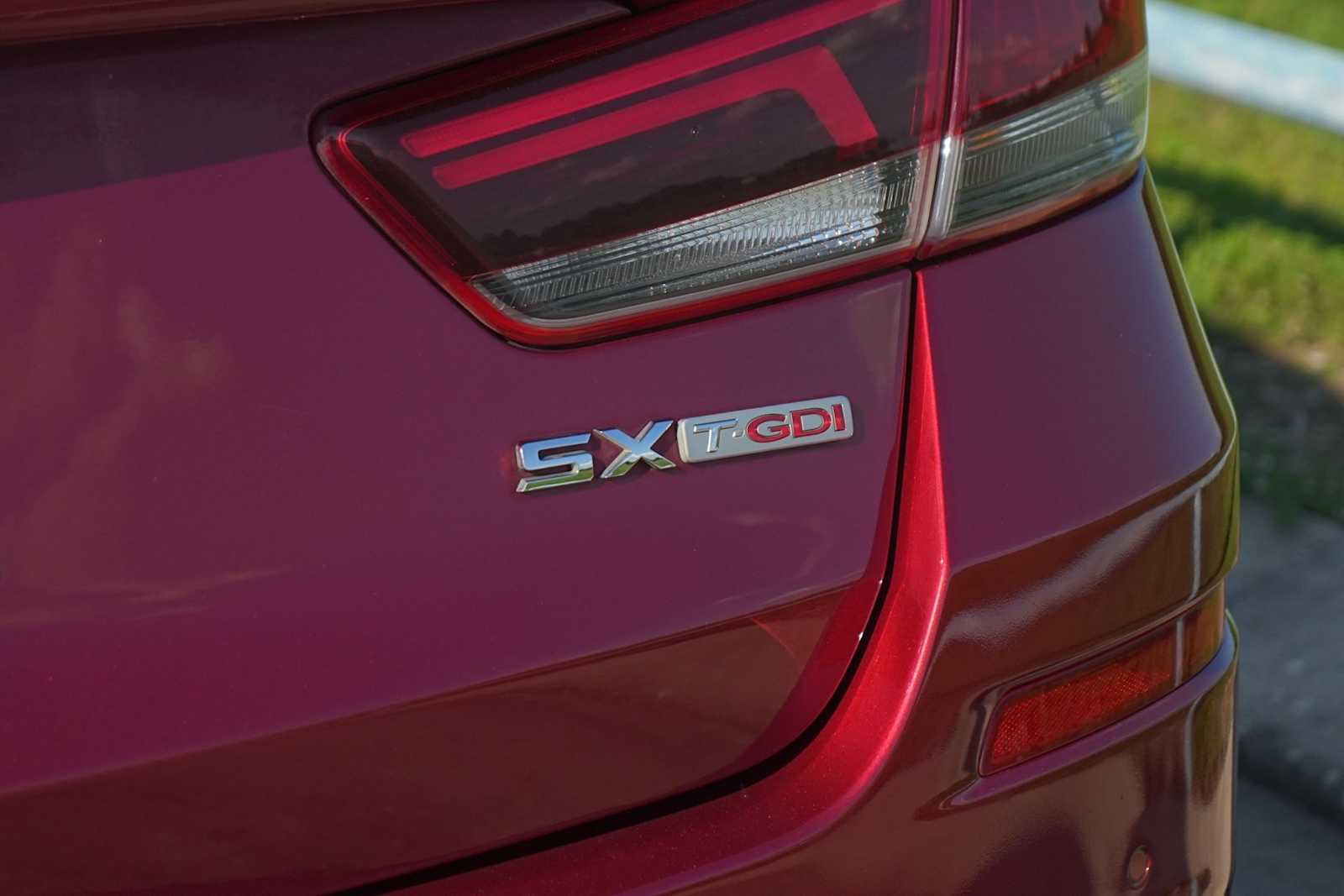Thumbnail: 2019 Kia Optima - 8