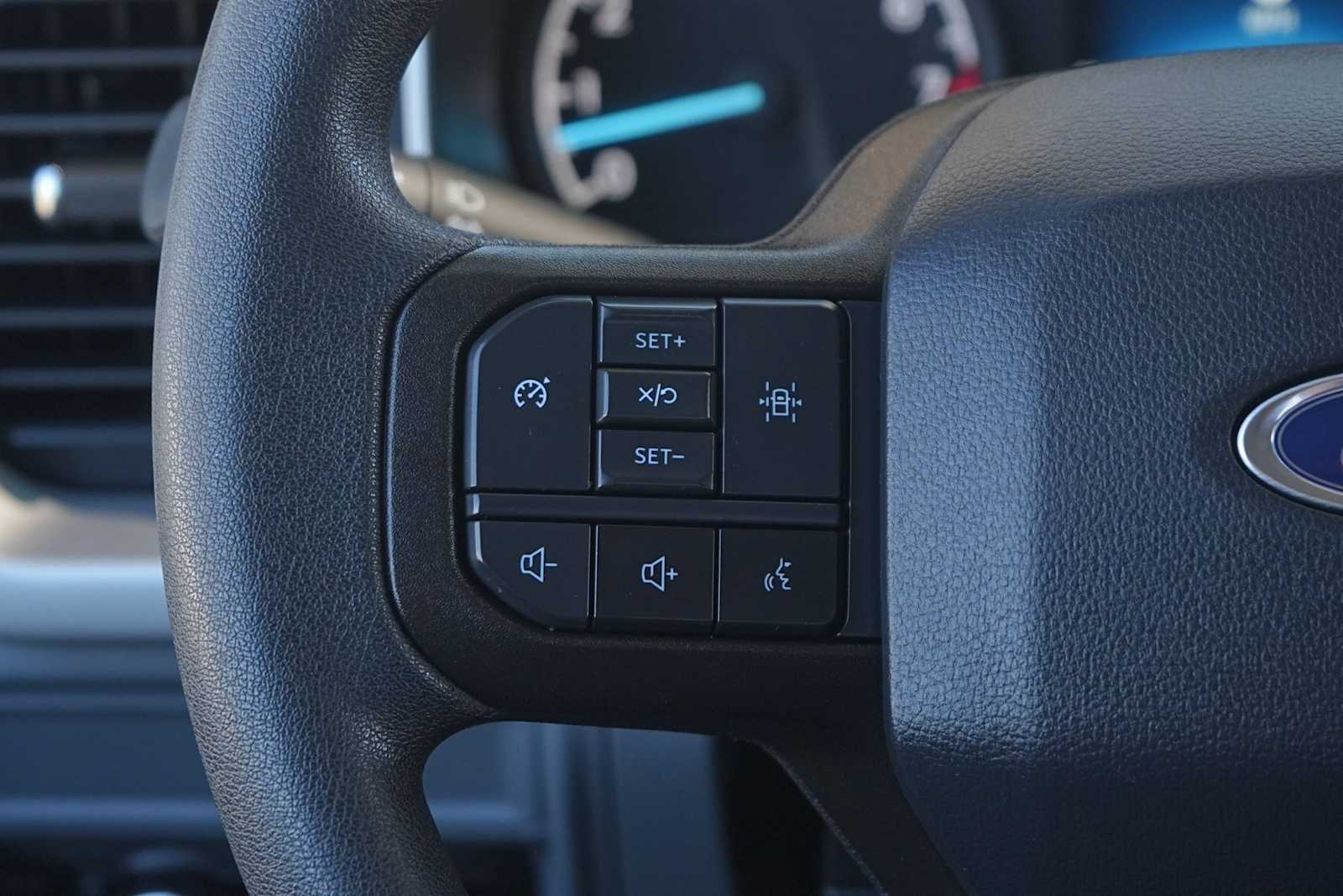 Thumbnail: 2023 Ford F-150 - 17