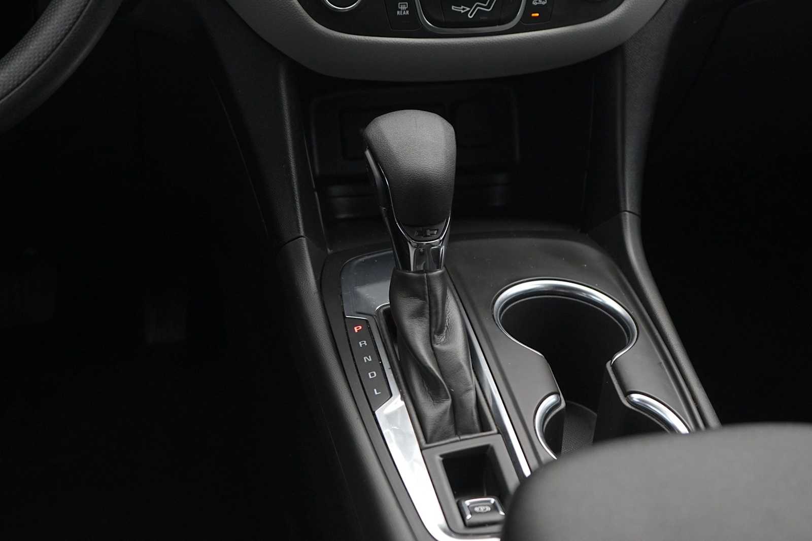 Thumbnail: 2023 Chevrolet Equinox - 21