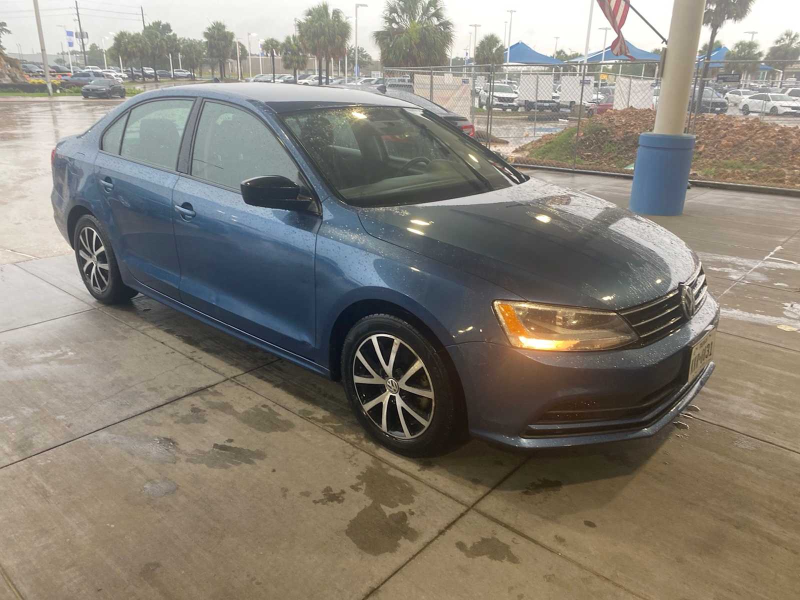 Thumbnail: 2016 Volkswagen Jetta - 2