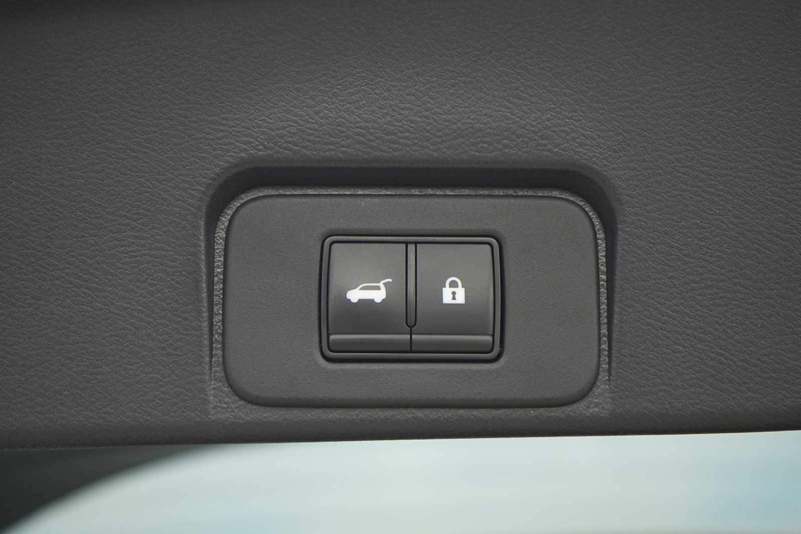 Thumbnail: 2023 Nissan Rogue - 26