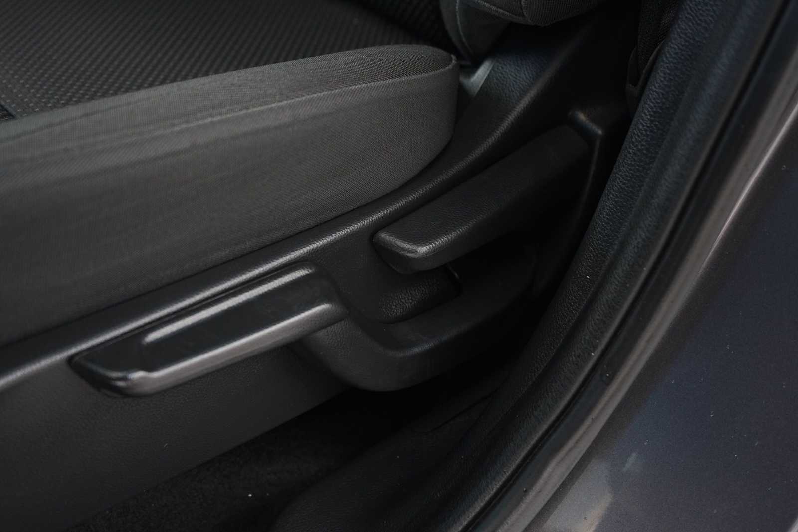Thumbnail: 2020 Honda HR-V - 12