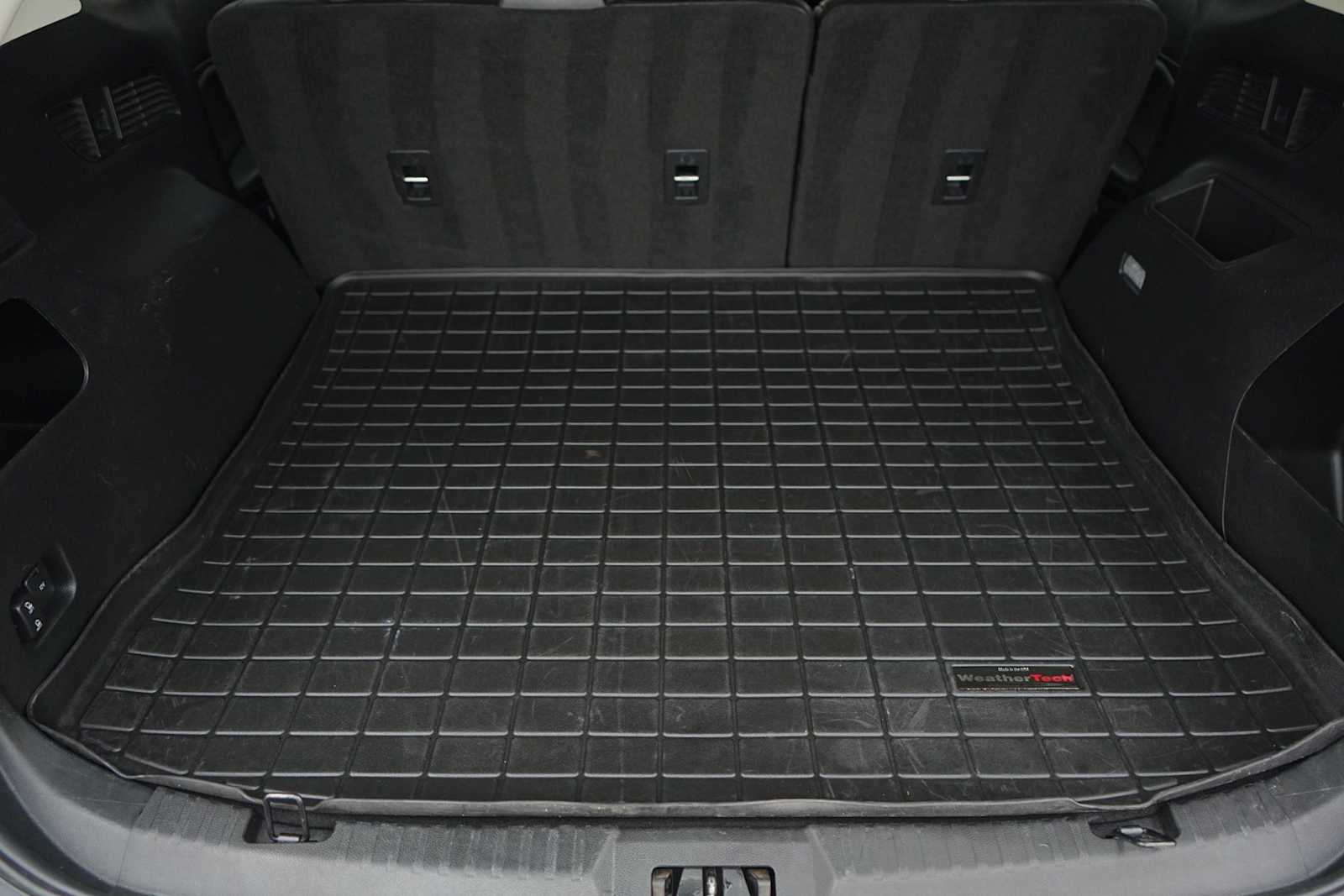 Thumbnail: 2020 Ford Edge - 27