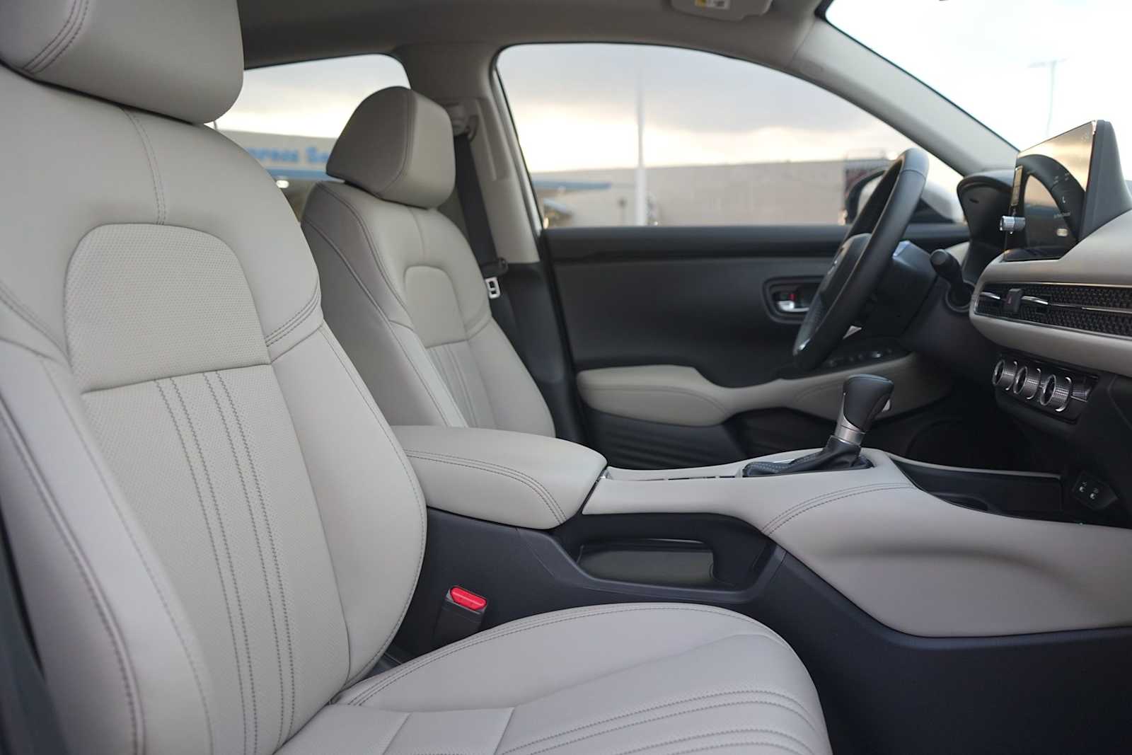 Thumbnail: 2026 Honda HR-V - 14