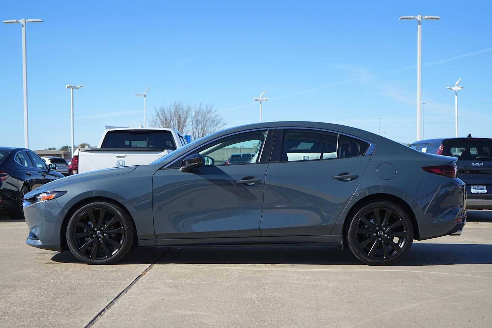 Thumbnail: 2023 Mazda Mazda3 - 3