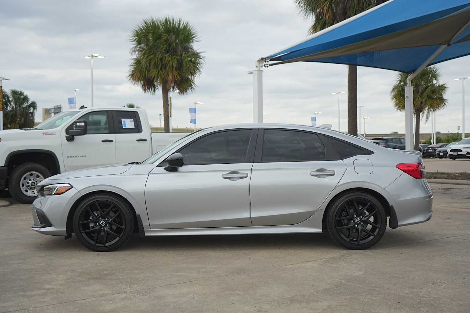 Thumbnail: 2024 Honda Civic - 3