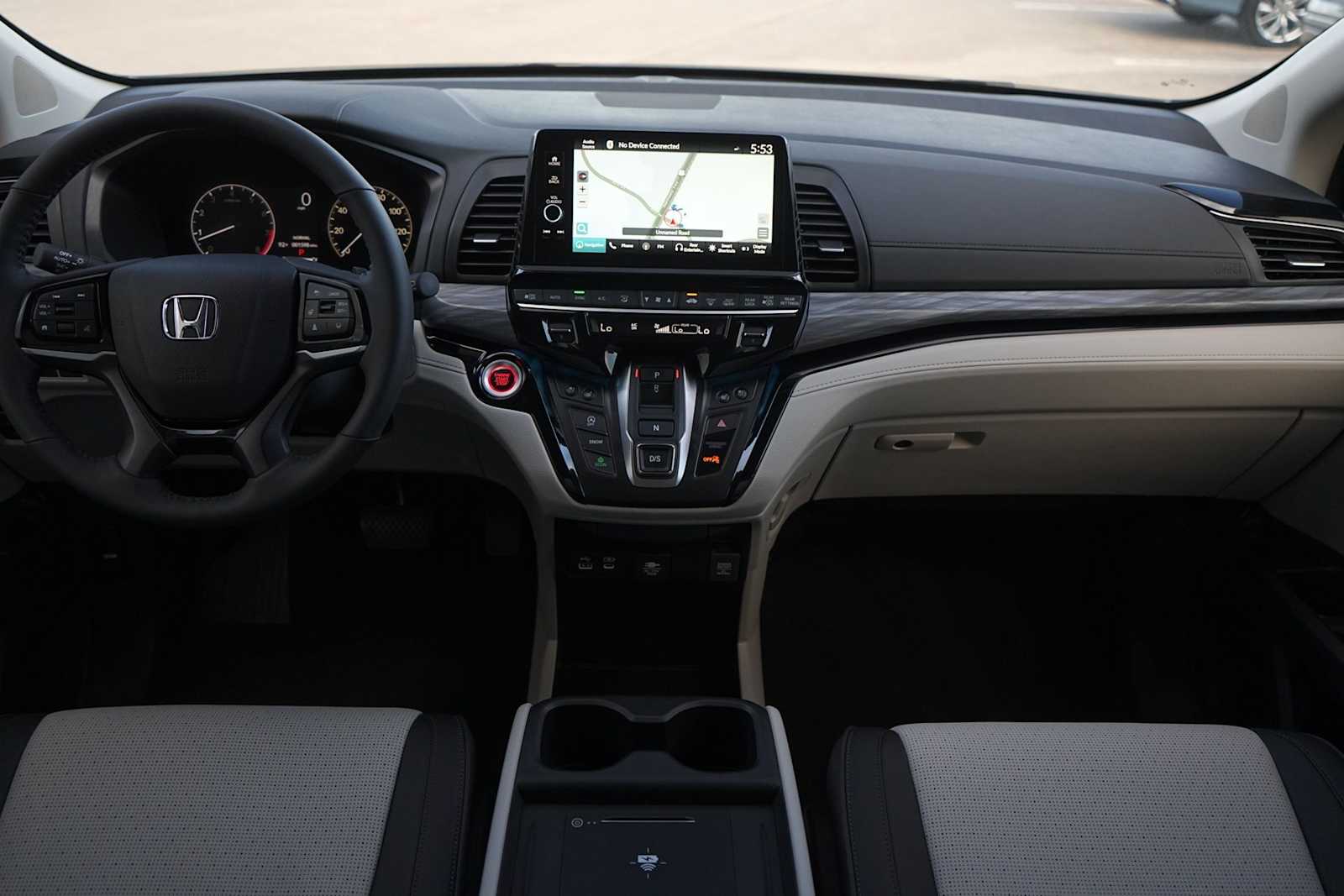 Thumbnail: 2026 Honda Odyssey - 10