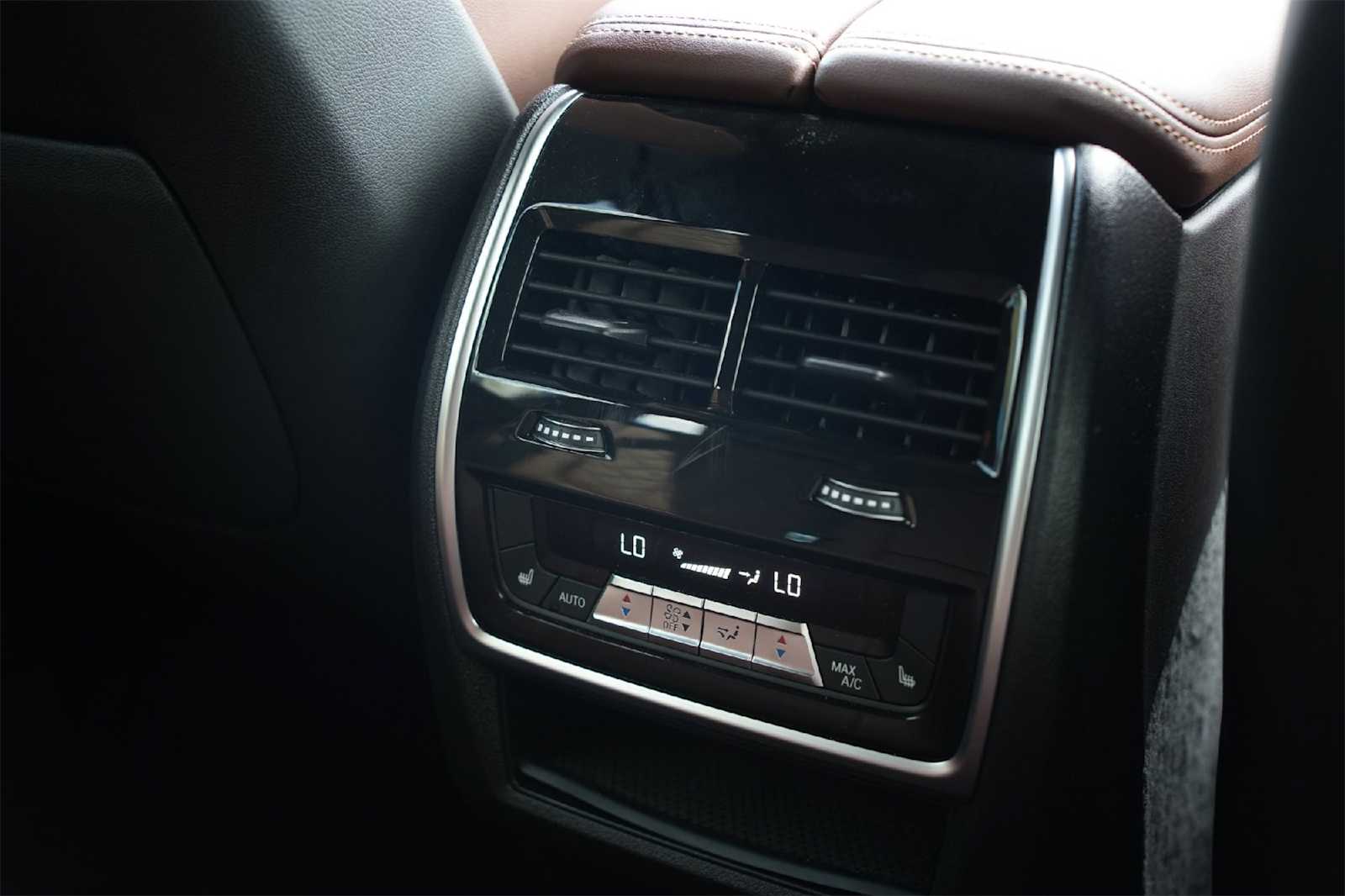 Thumbnail: 2025 BMW X5 - 23