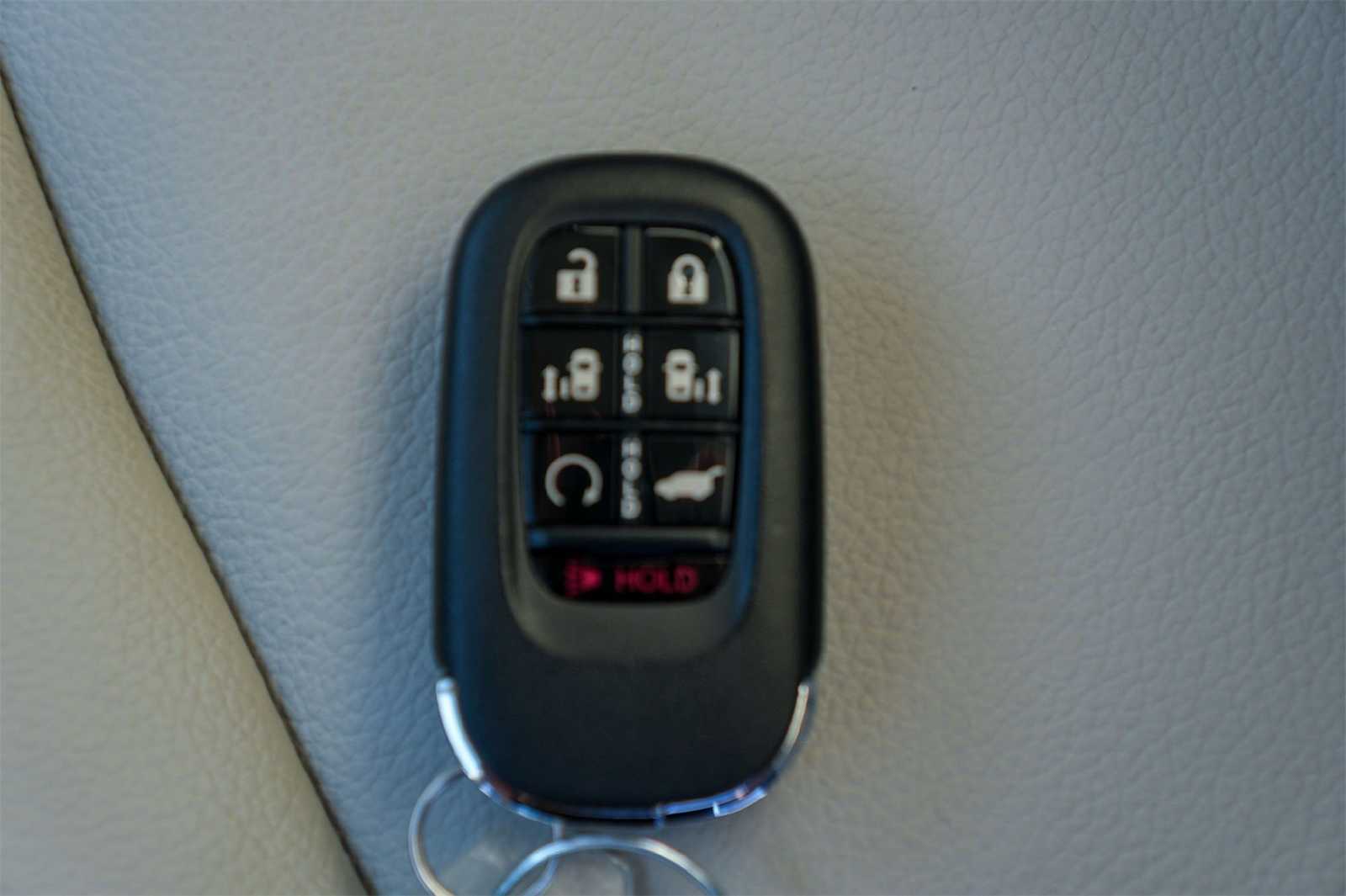 Thumbnail: 2026 Honda Odyssey - 20