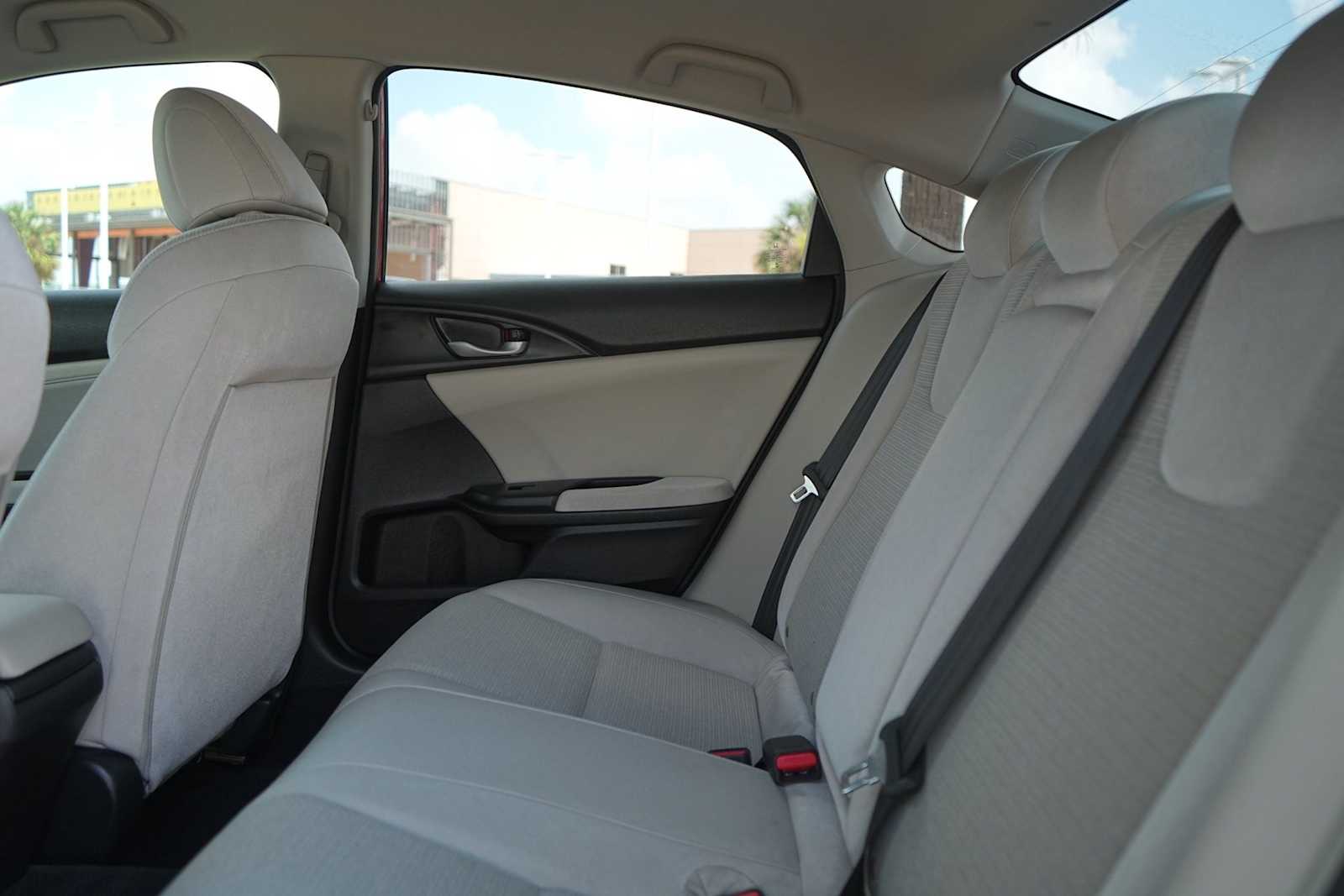 Thumbnail: 2021 Honda Insight - 13
