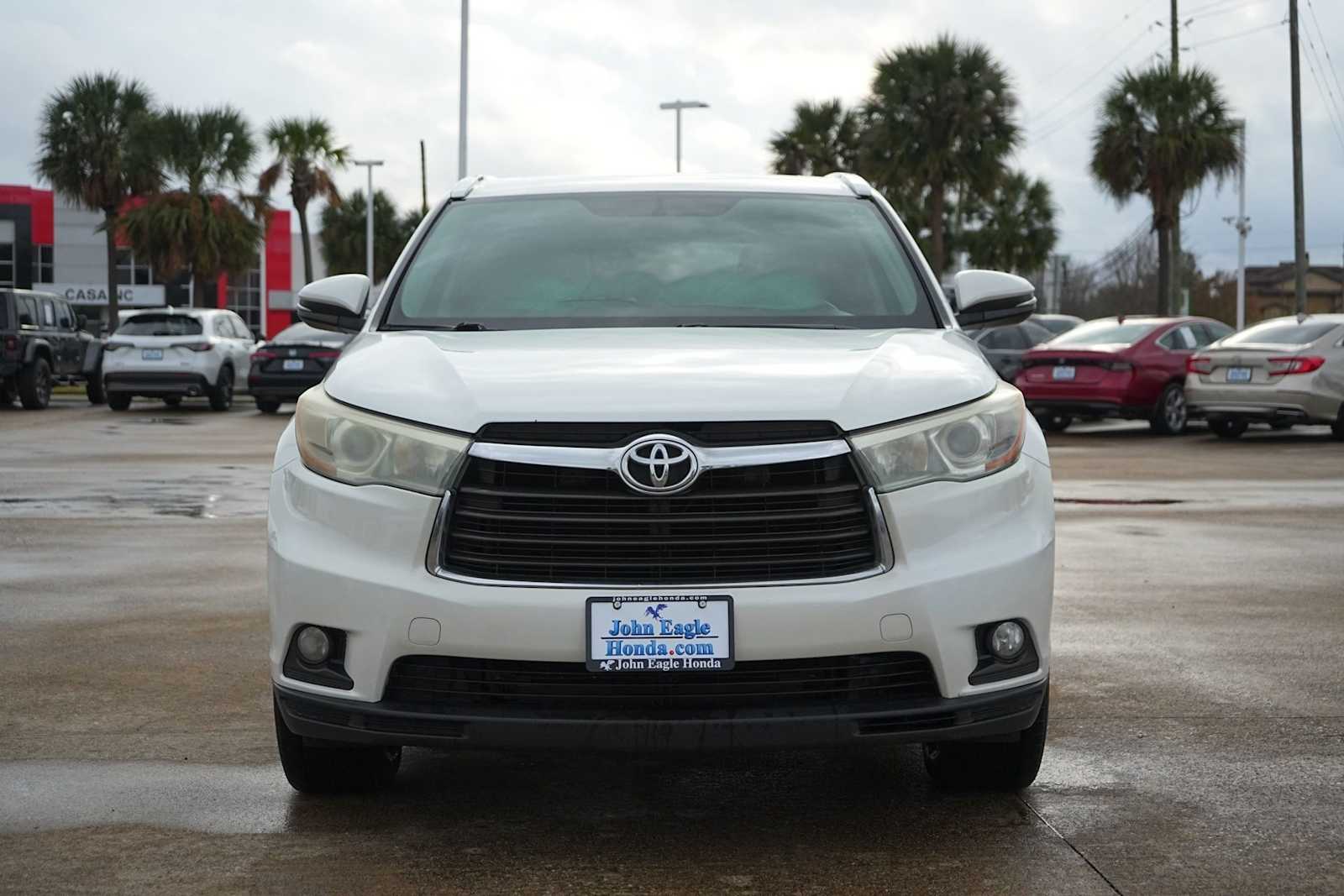 Thumbnail: 2015 Toyota Highlander - 6