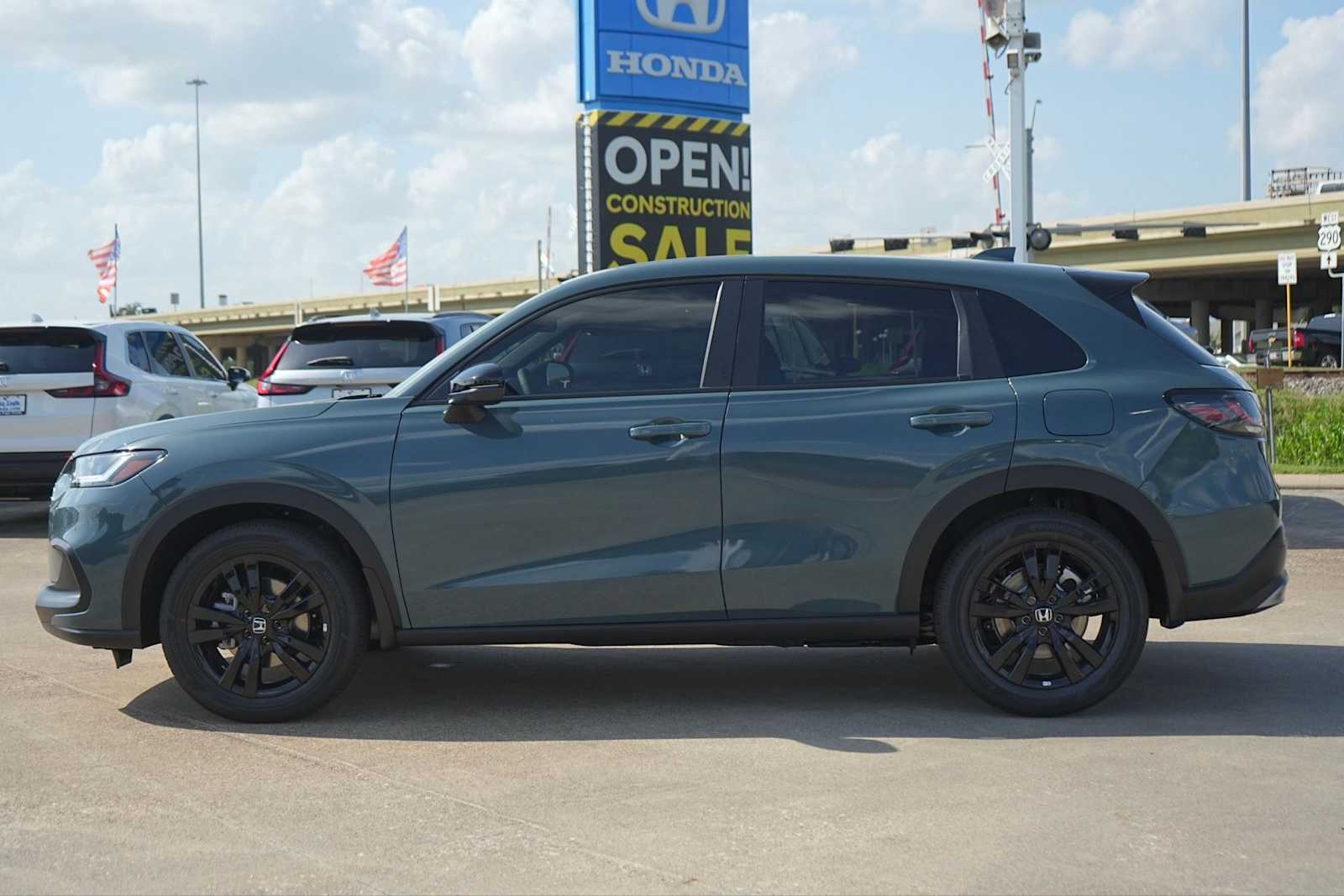 Thumbnail: 2027 Honda HR-V - 3