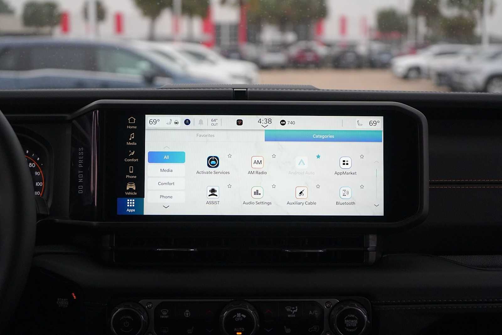 Thumbnail: 2024 Jeep Wrangler - 23