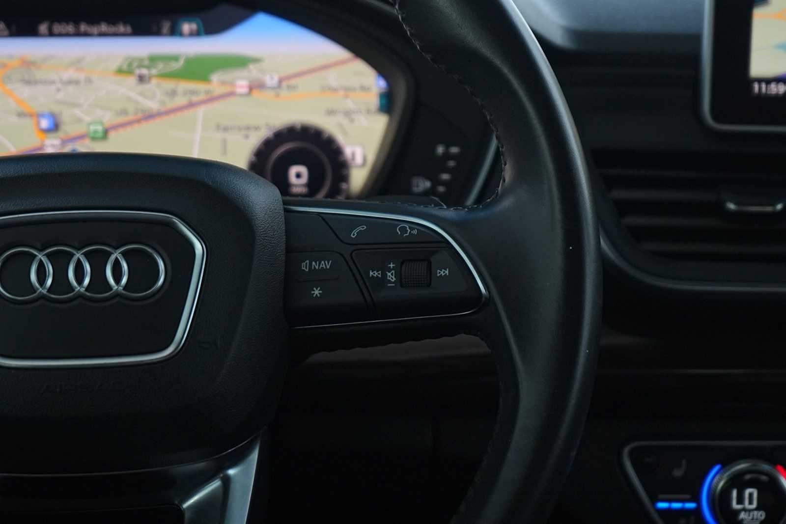 Thumbnail: 2018 Audi Q5 - 18