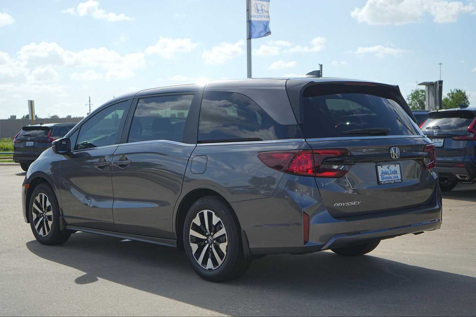 Thumbnail: 2026 Honda Odyssey - 4