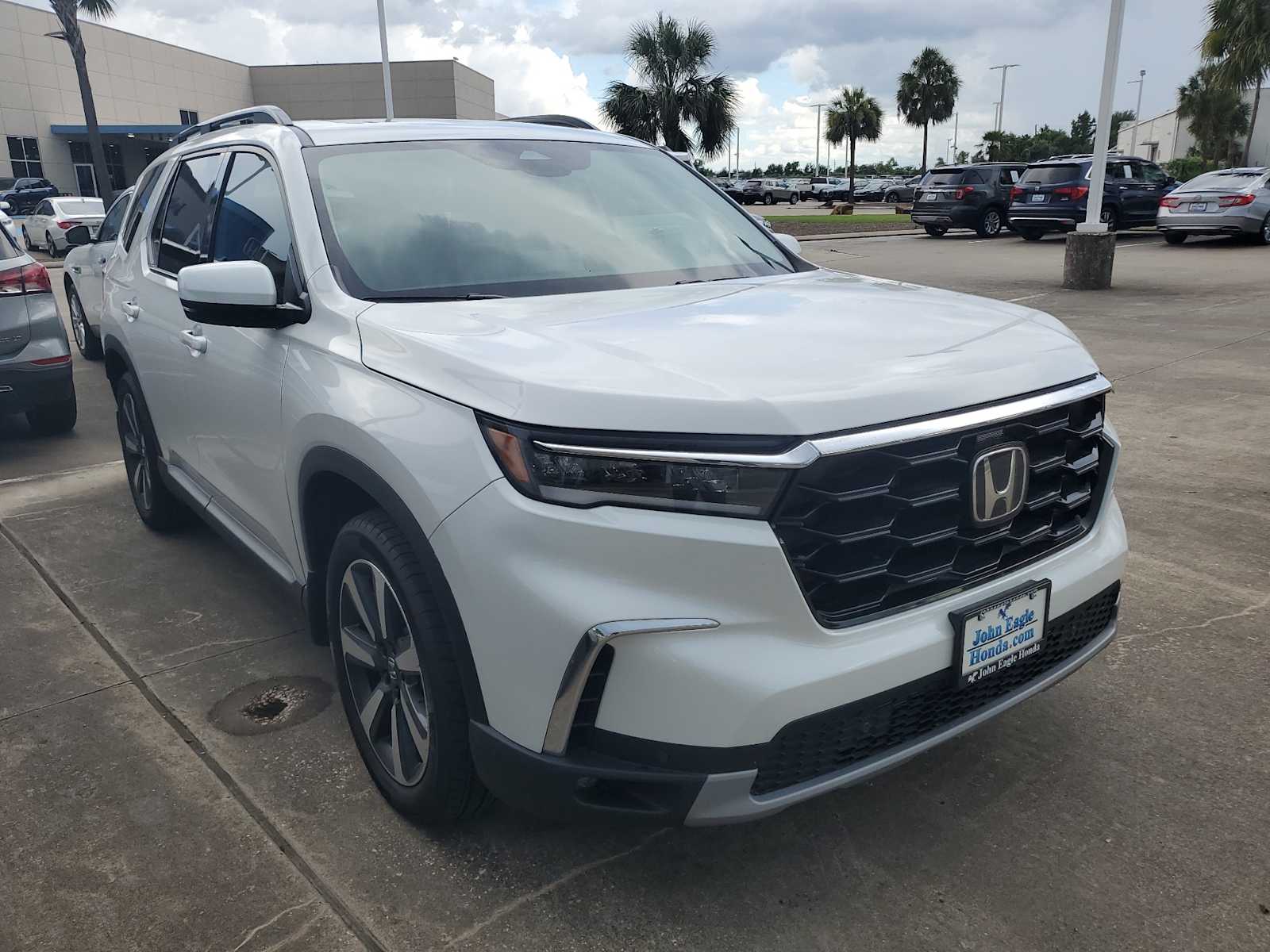 Thumbnail: 2025 Honda Pilot - 4