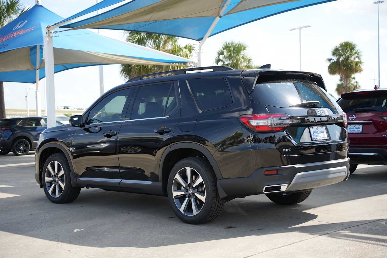 Thumbnail: 2025 Honda Pilot - 4