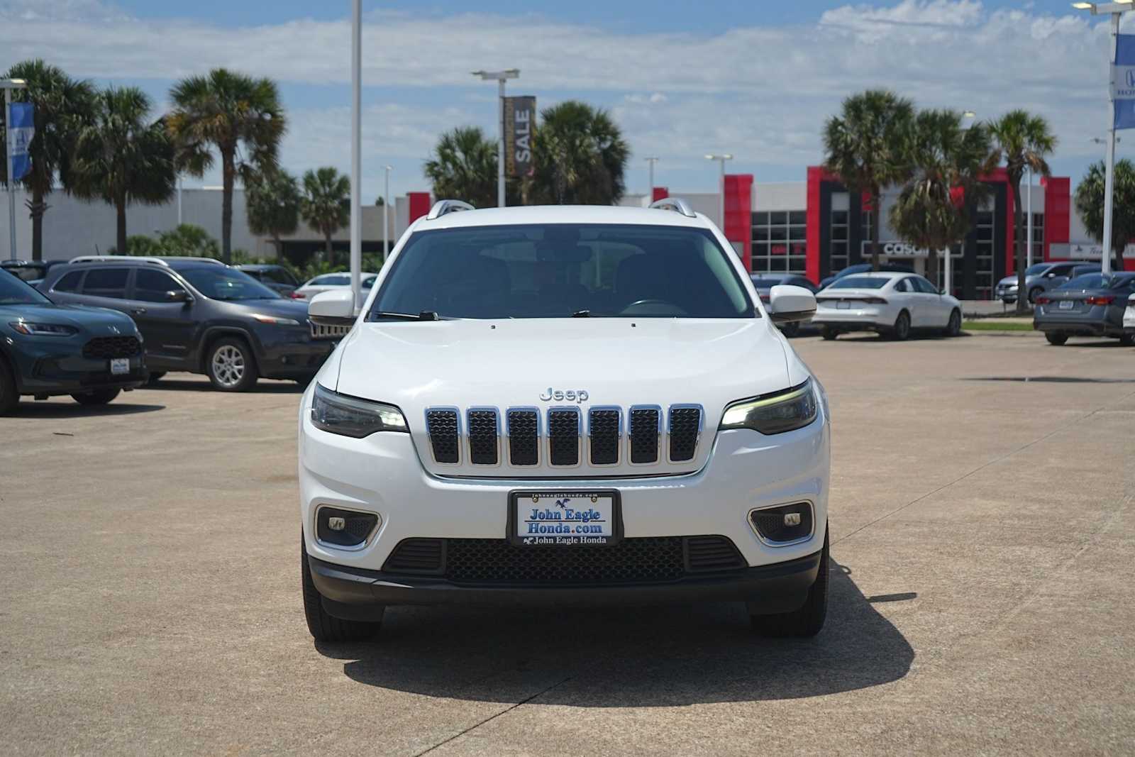Thumbnail: 2019 Jeep Cherokee - 5