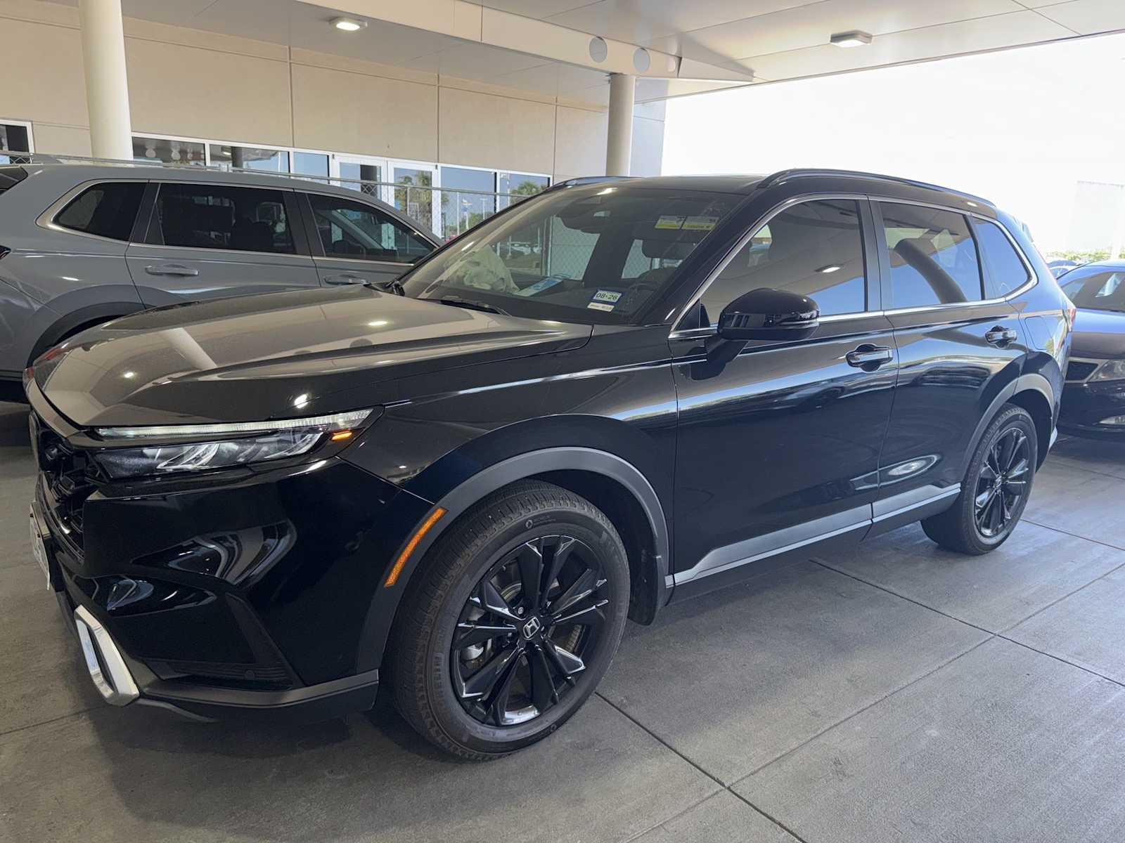 2024 Honda CR-V Hybrid Sport Touring AWD's photo