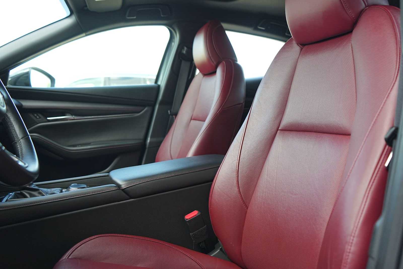 Thumbnail: 2024 Mazda Mazda3 - 11