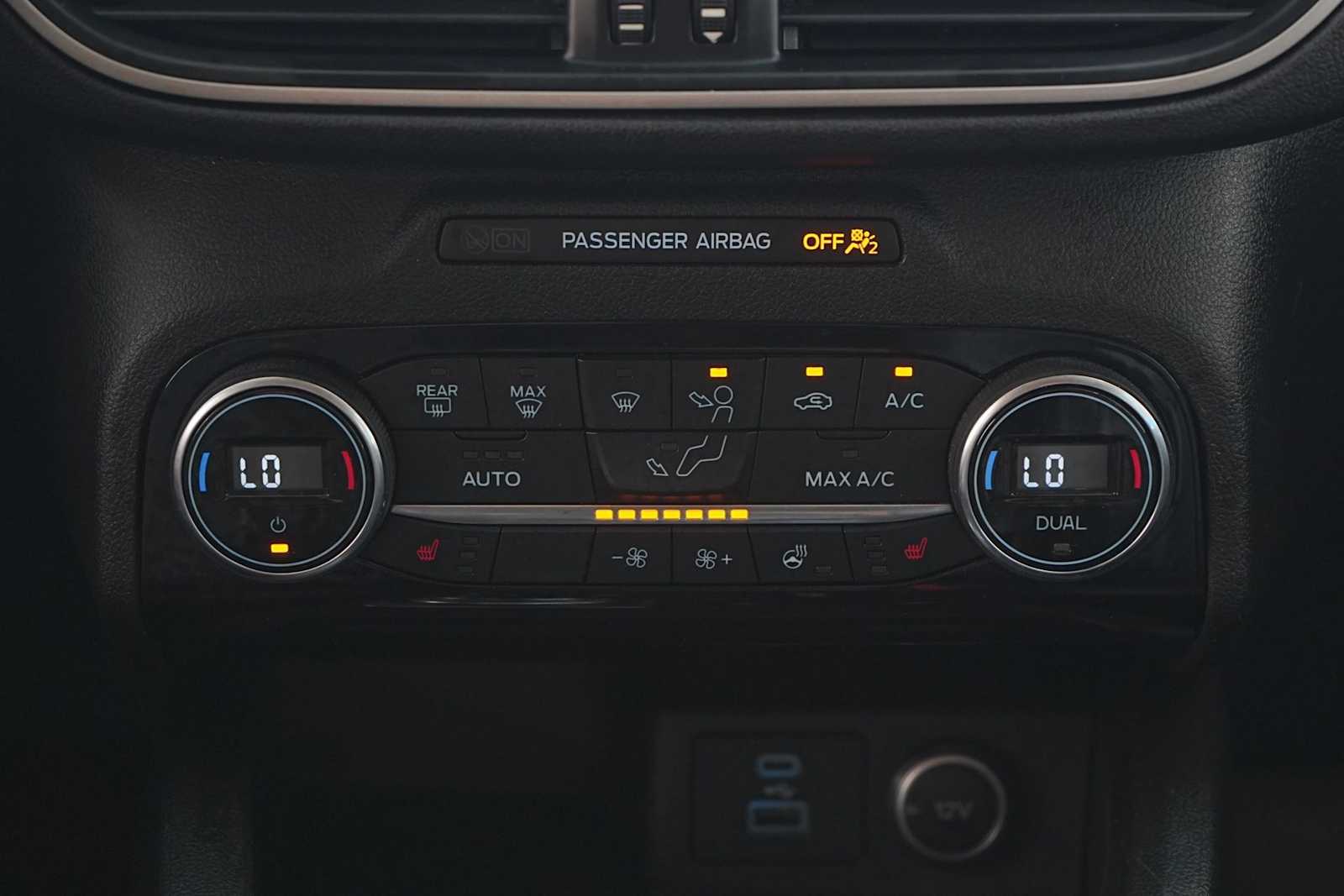 Thumbnail: 2021 Ford Escape - 19