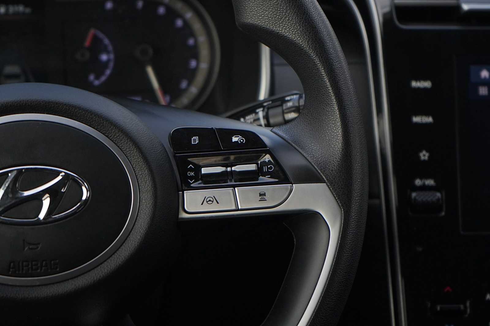 Thumbnail: 2024 Hyundai Tucson - 18