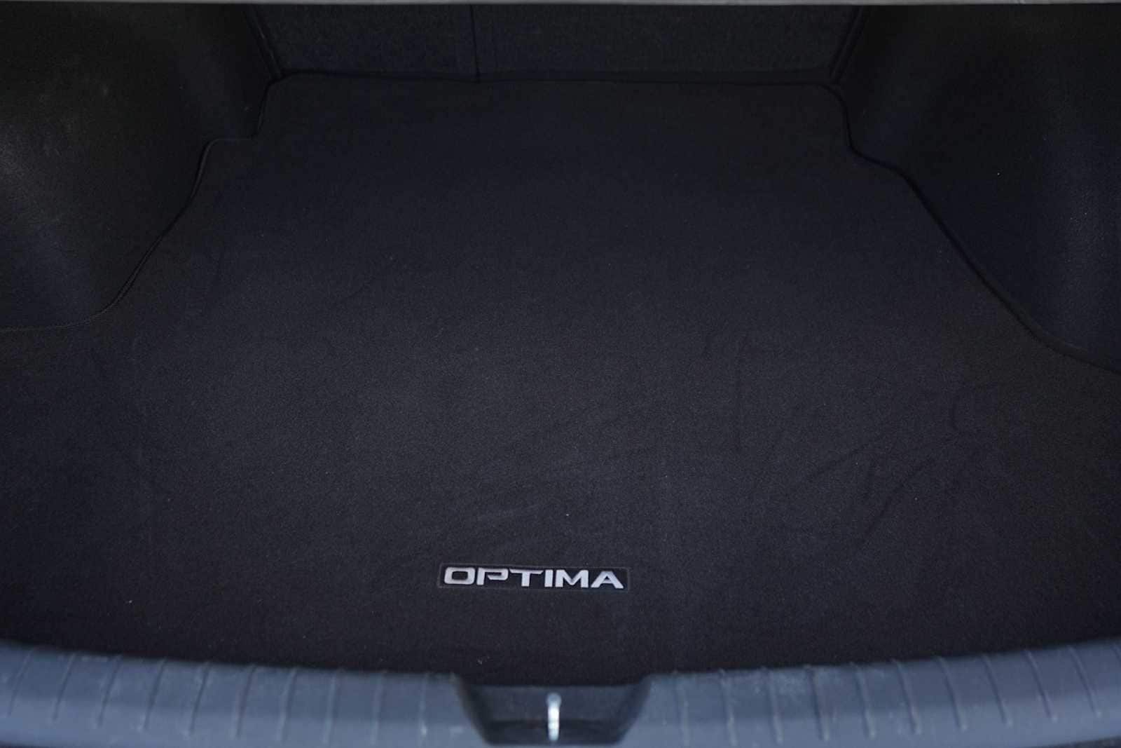 Thumbnail: 2019 Kia Optima - 27