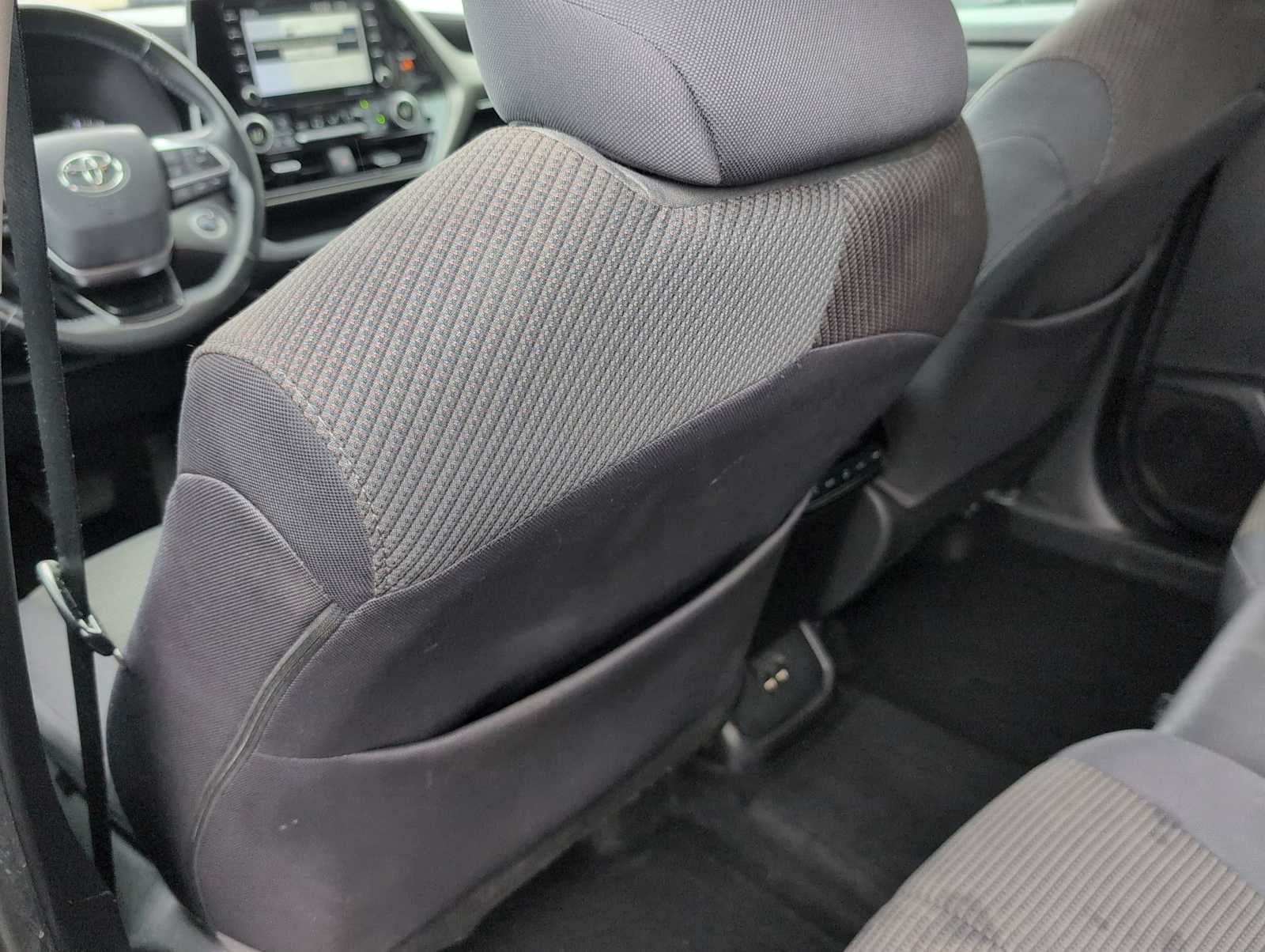 Thumbnail: 2021 Toyota Highlander - 19