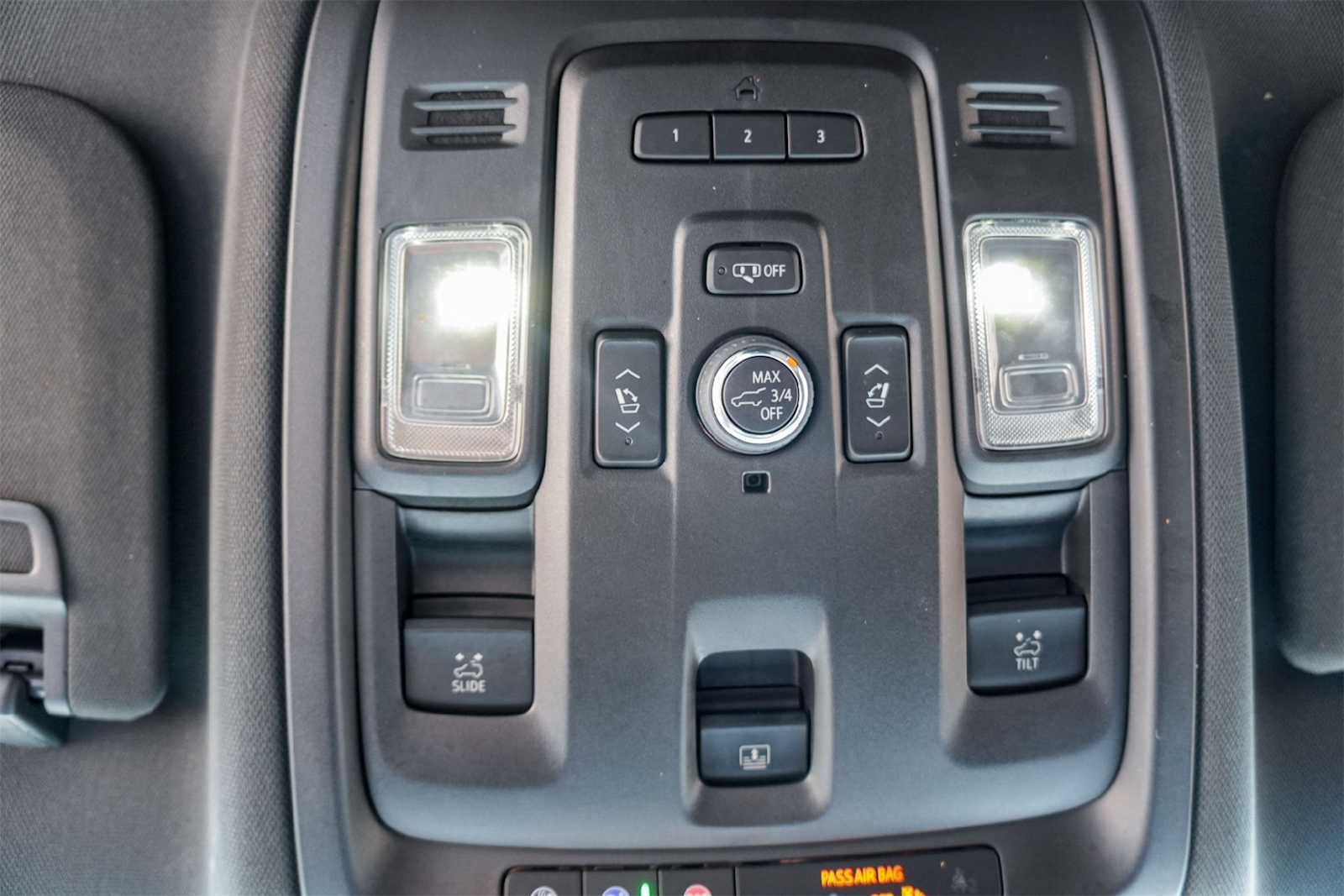 Thumbnail: 2022 Chevrolet Tahoe - 27