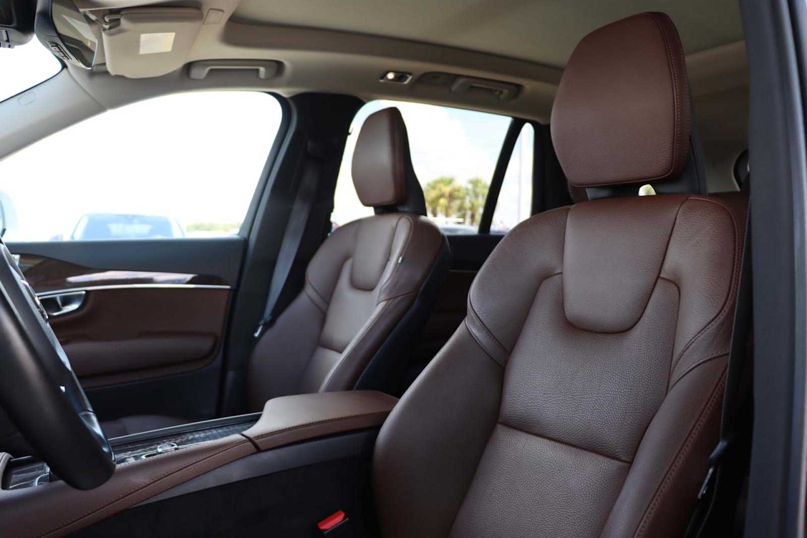 Thumbnail: 2019 Volvo XC90 - 11