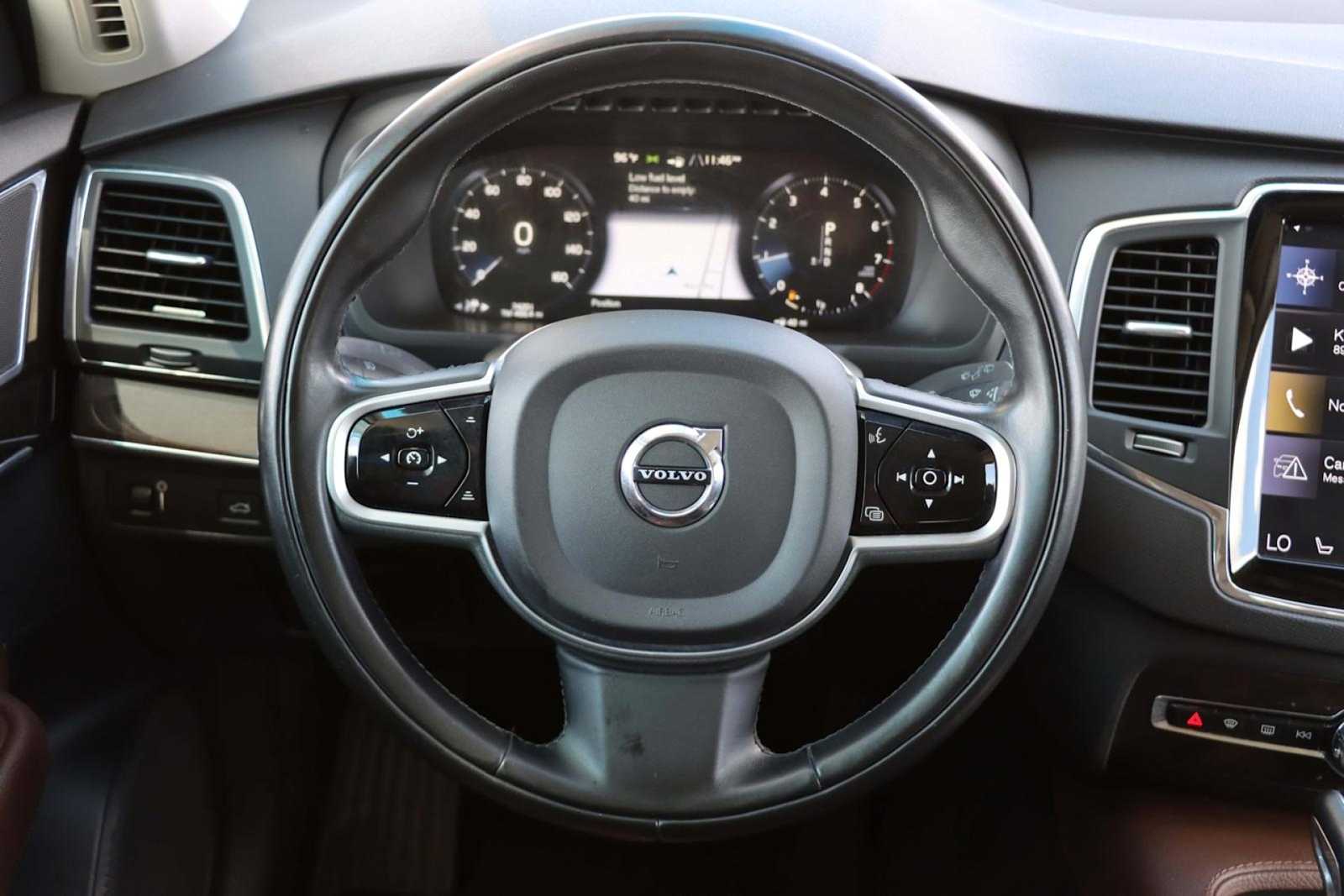 Thumbnail: 2019 Volvo XC90 - 16