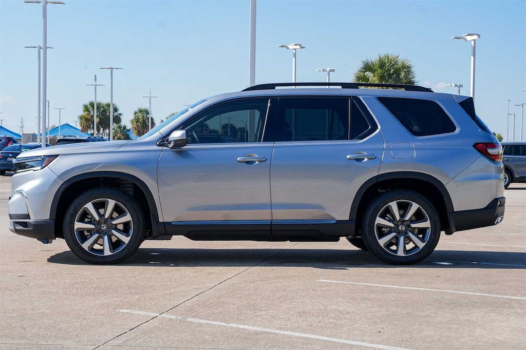 New 2025 Honda Pilot Elite SUV
