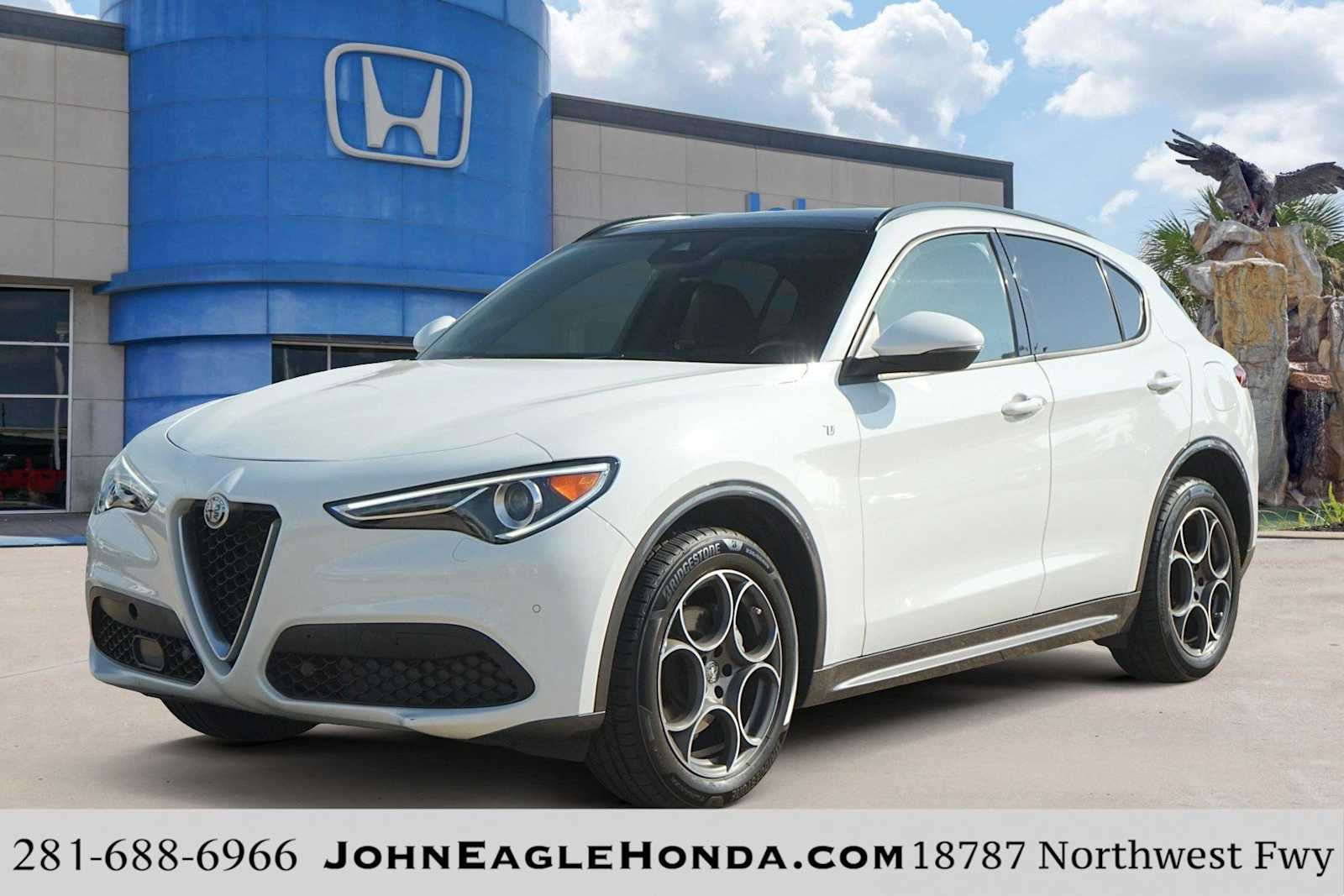 2022 Alfa Romeo Stelvio