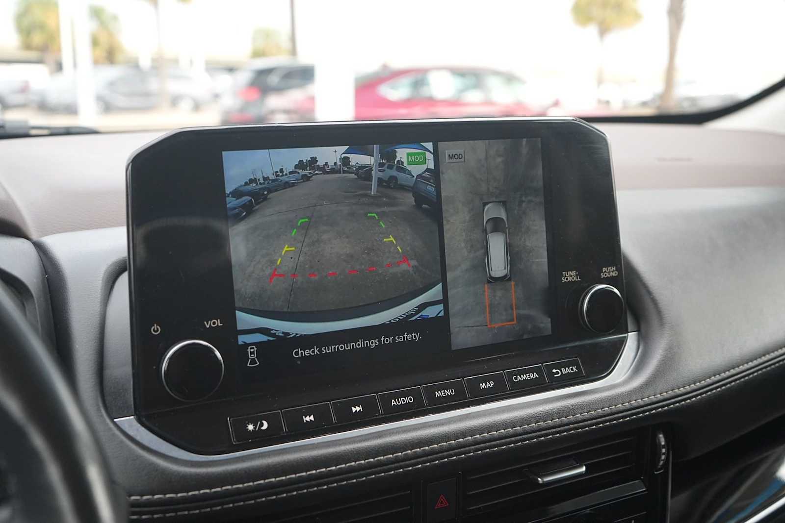 Thumbnail: 2023 Nissan Rogue - 22