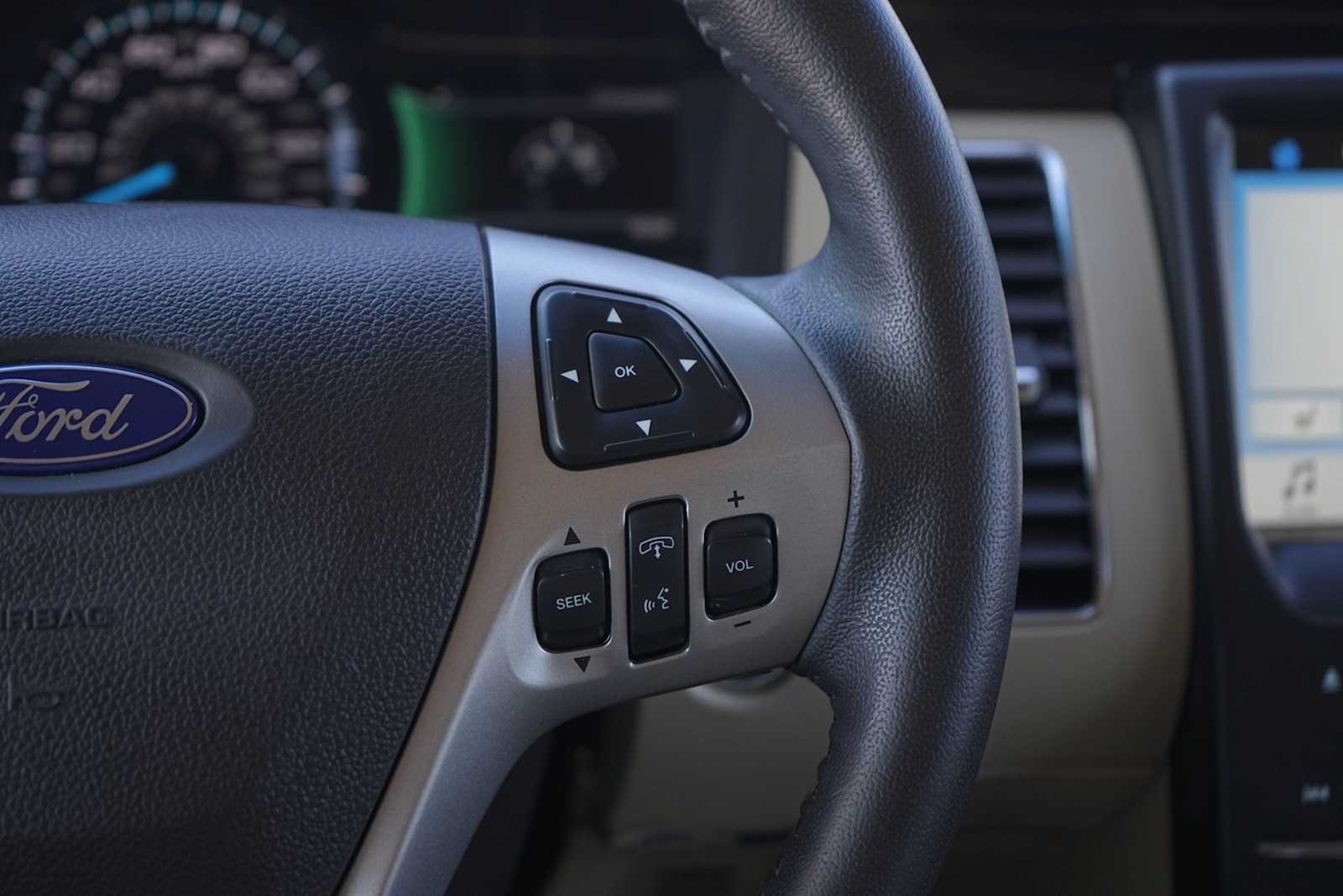 Thumbnail: 2018 Ford Flex - 18