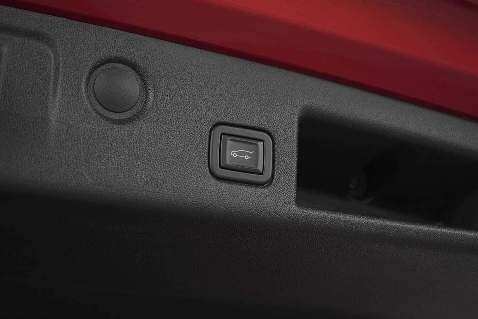 Thumbnail: 2023 Chevrolet Equinox - 26