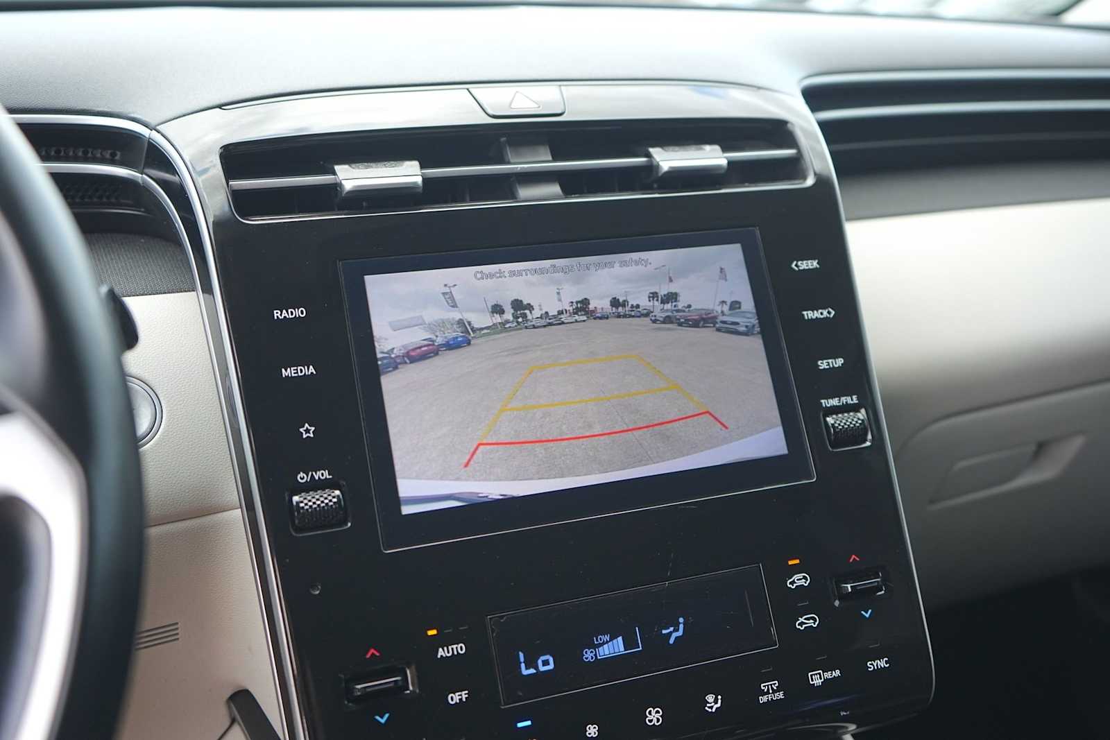 Thumbnail: 2022 Hyundai Tucson - 22