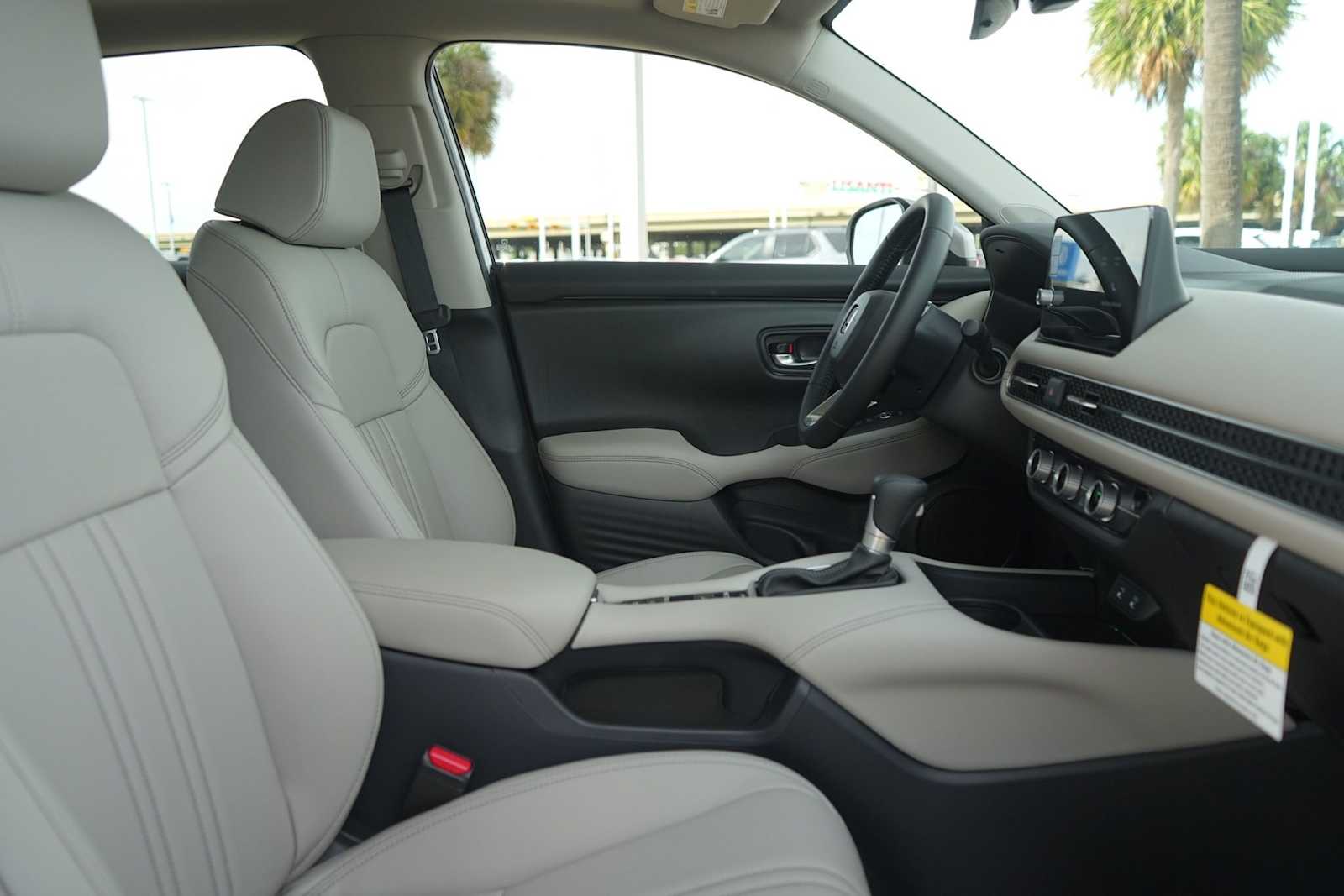 Thumbnail: 2026 Honda HR-V - 14