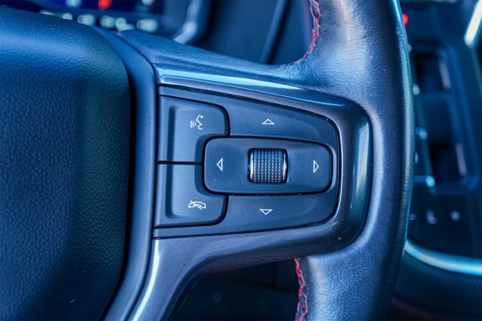 Thumbnail: 2022 Chevrolet Tahoe - 26