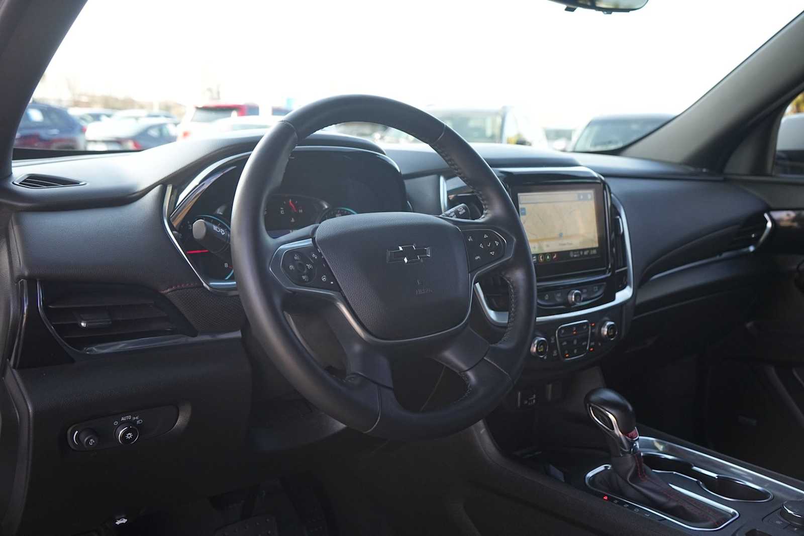 Thumbnail: 2022 Chevrolet Traverse - 2