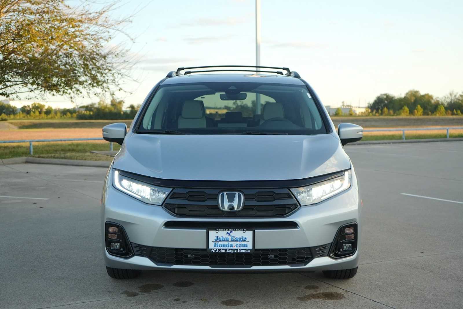 Thumbnail: 2026 Honda Odyssey - 6