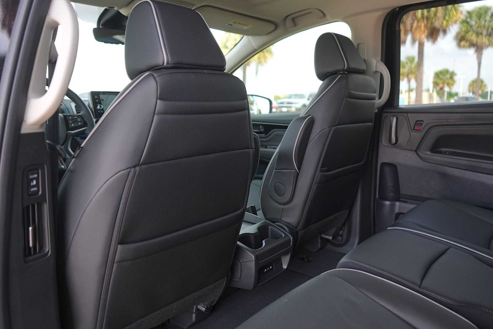 Thumbnail: 2026 Honda Odyssey - 12