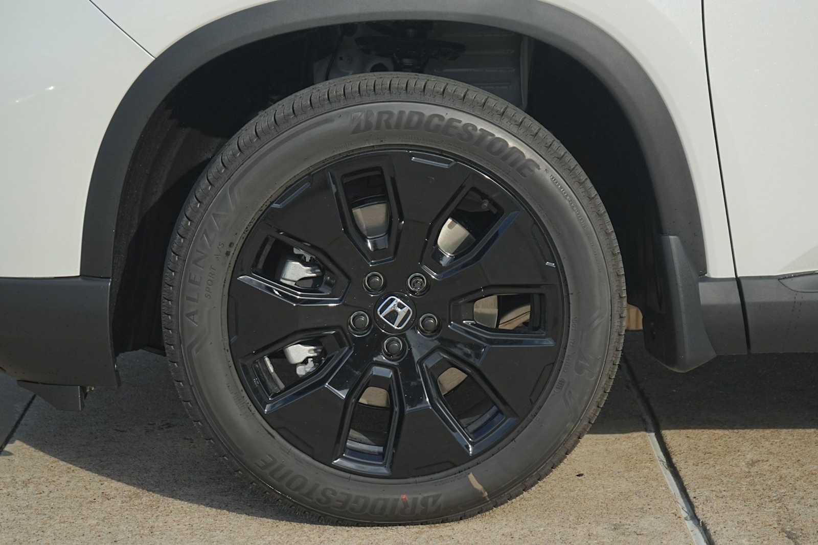 Thumbnail: 2026 Honda Pilot - 7