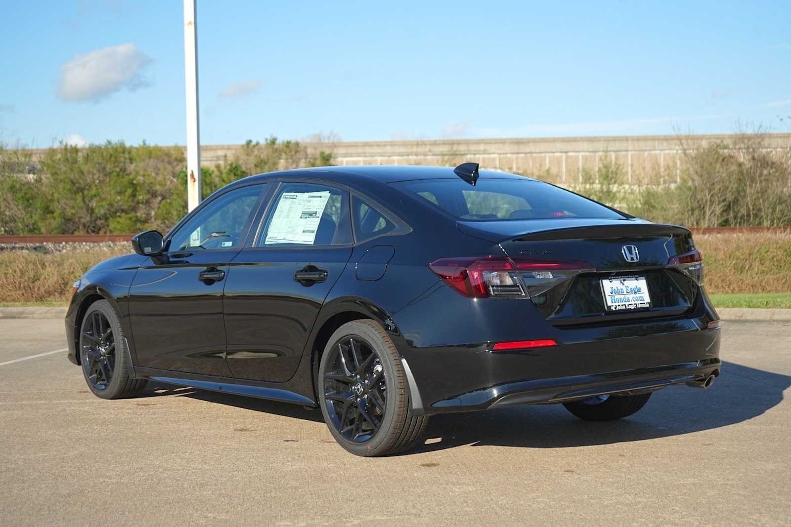 Thumbnail: 2026 Honda Civic - 4