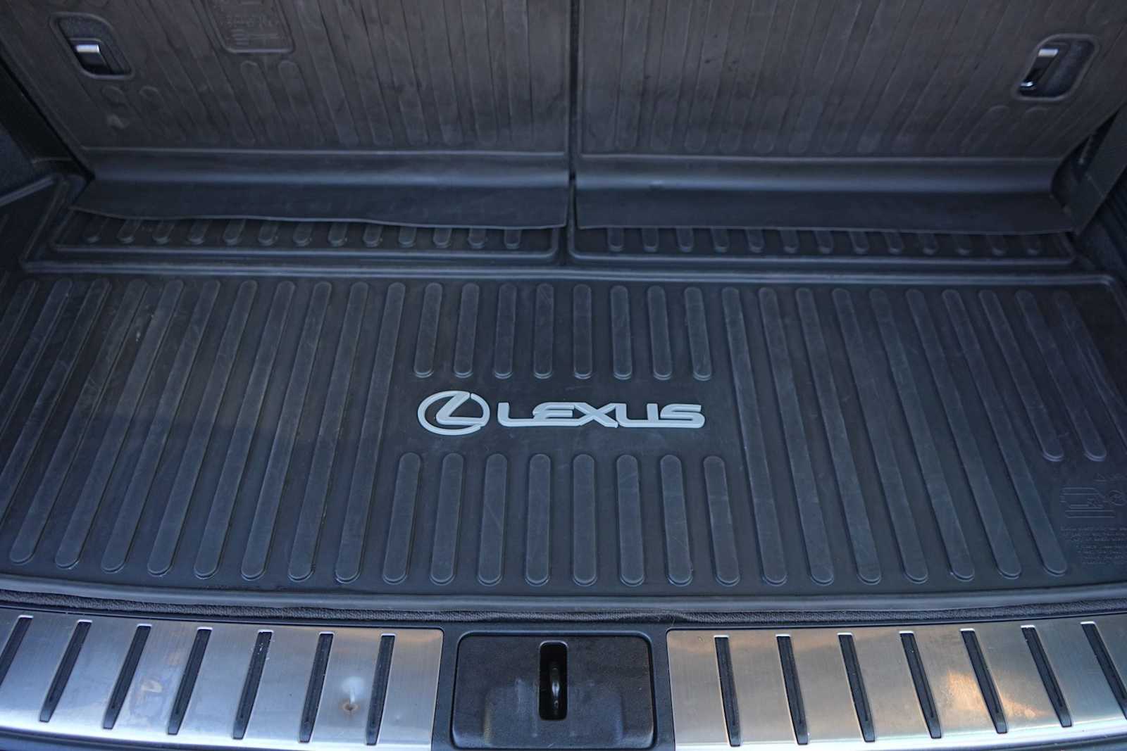 Thumbnail: 2022 Lexus RX - 27