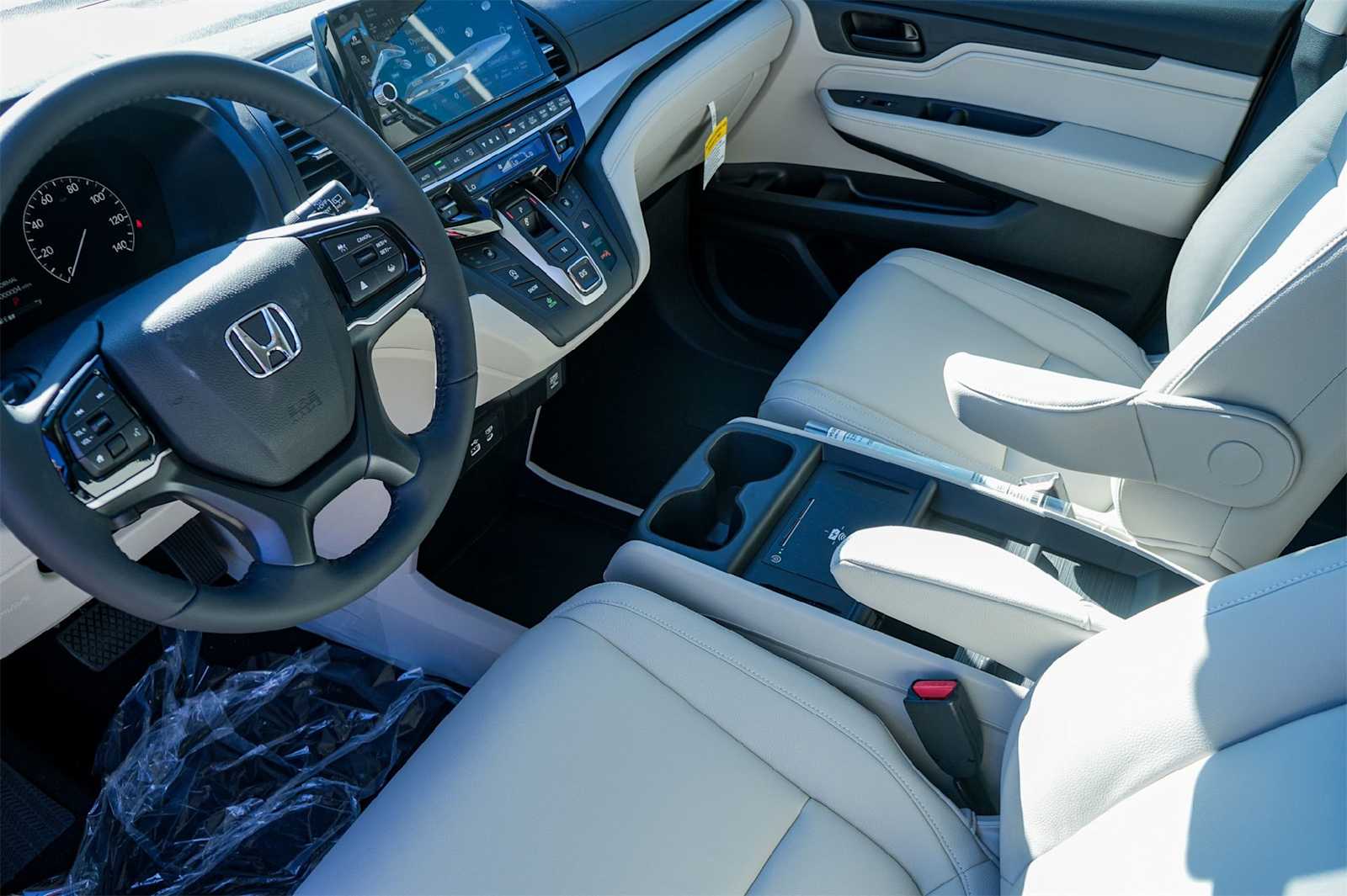 Thumbnail: 2026 Honda Odyssey - 2