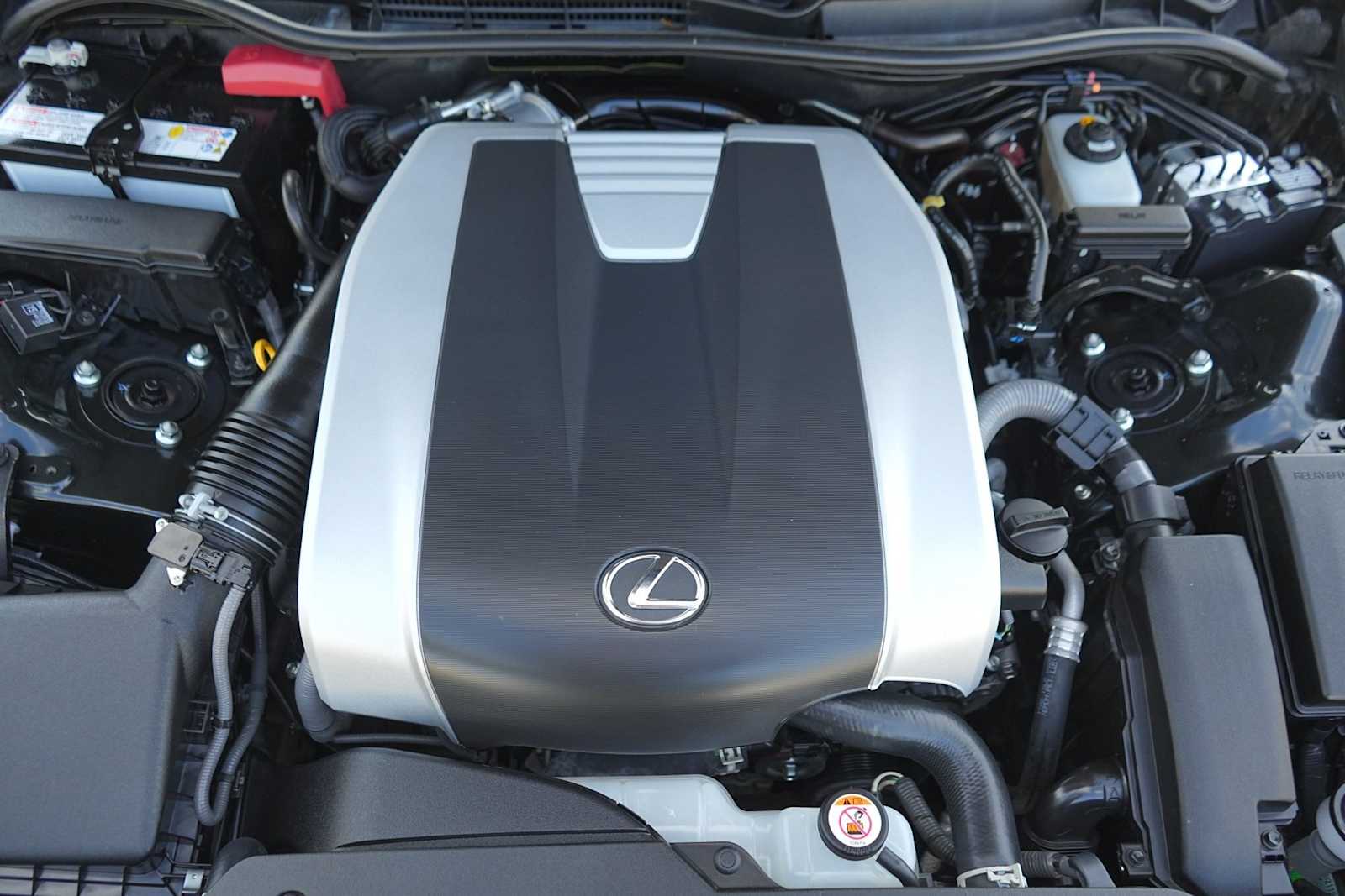 Thumbnail: 2024 Lexus IS - 9