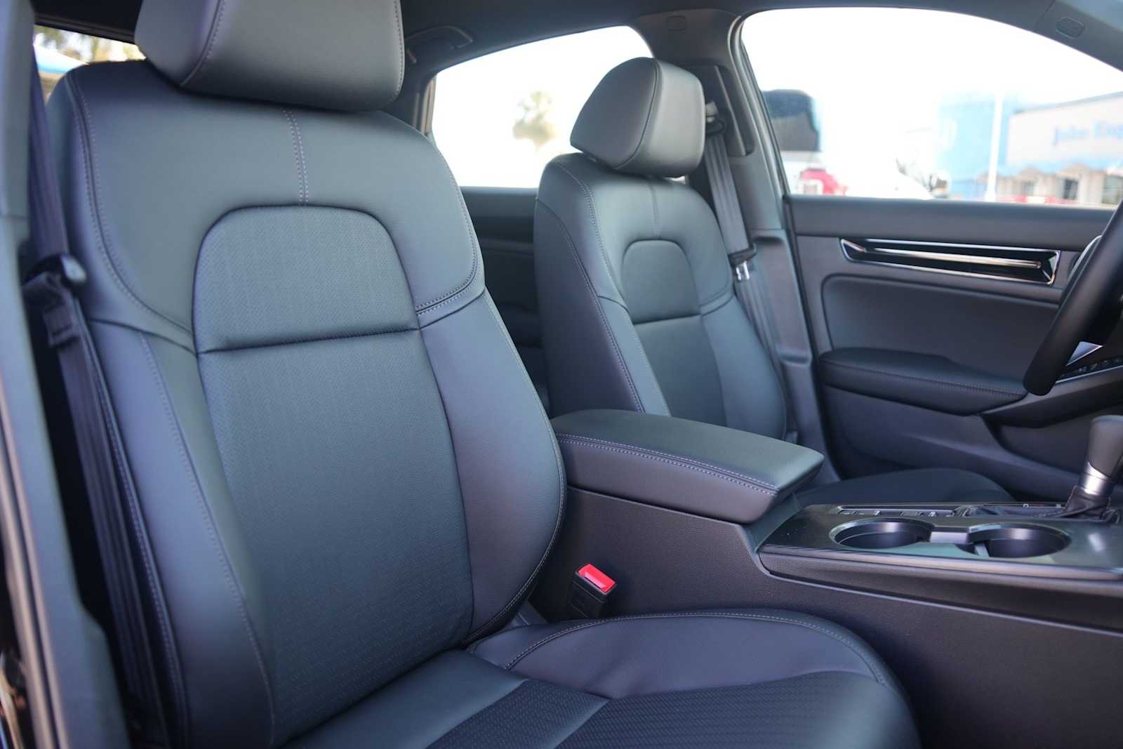 Thumbnail: 2026 Honda Civic - 14